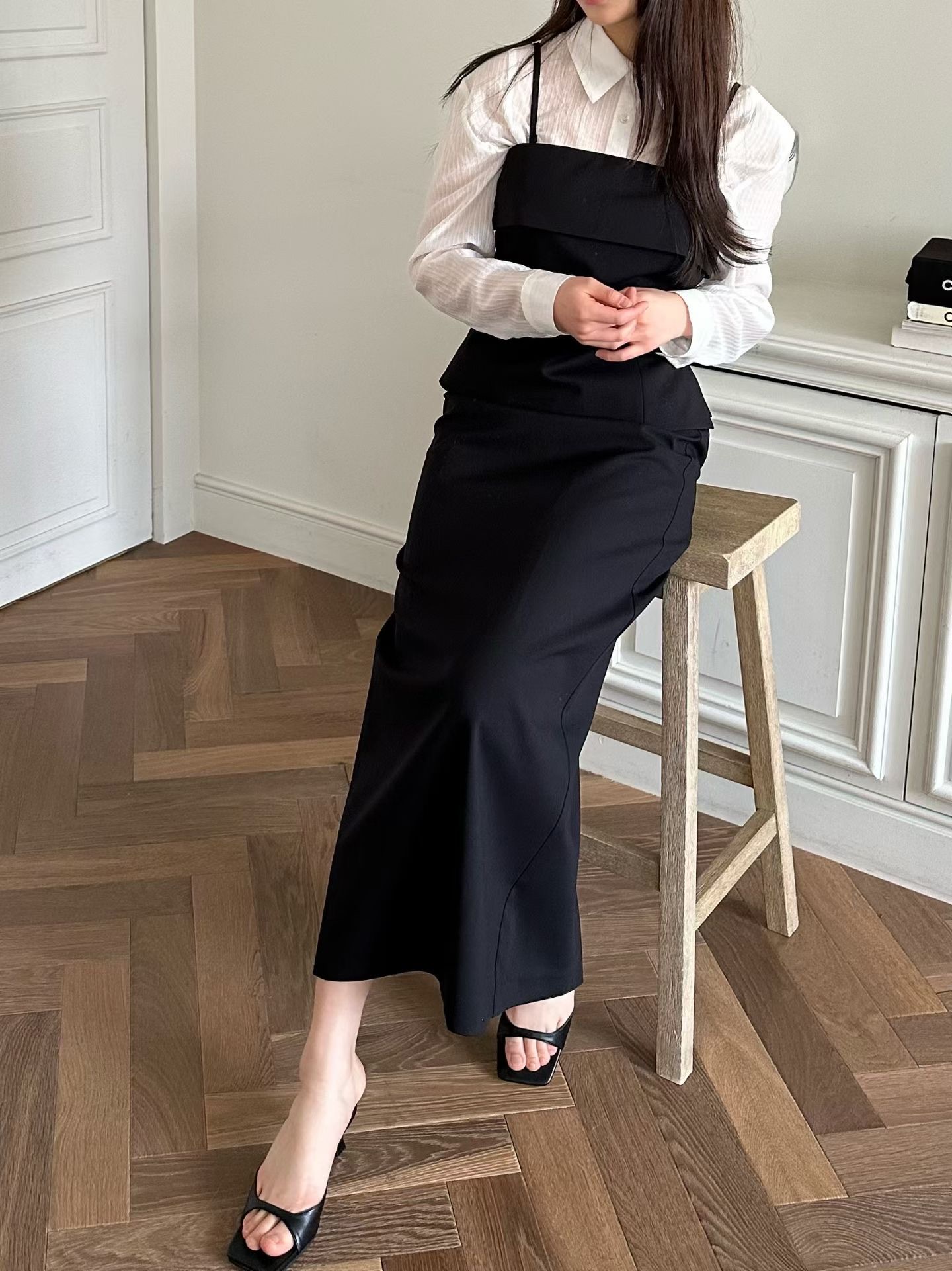 Gt06 / Adjustable Strap Bustier Top