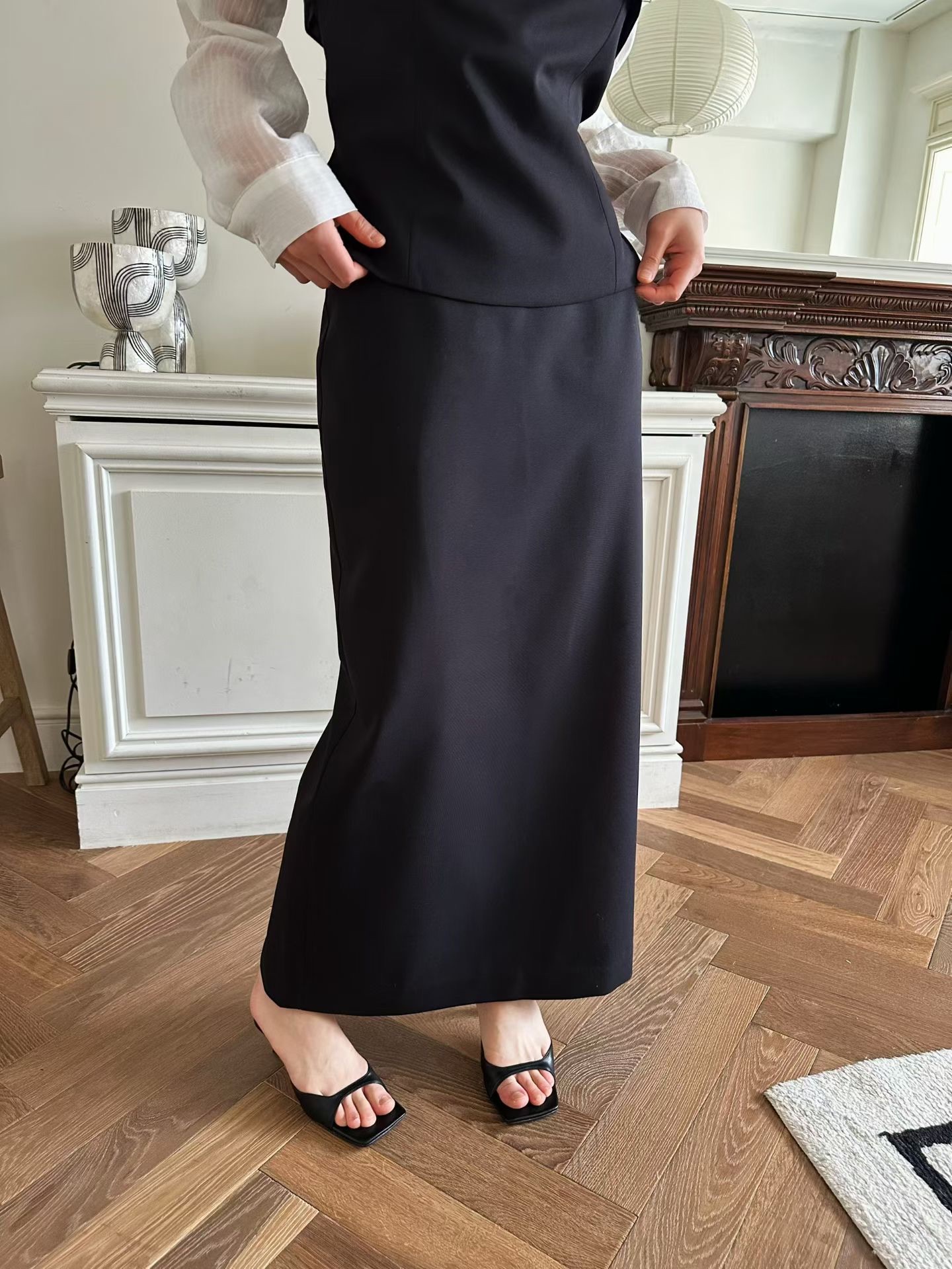 Gt06 / Adjustable Strap Bustier Top