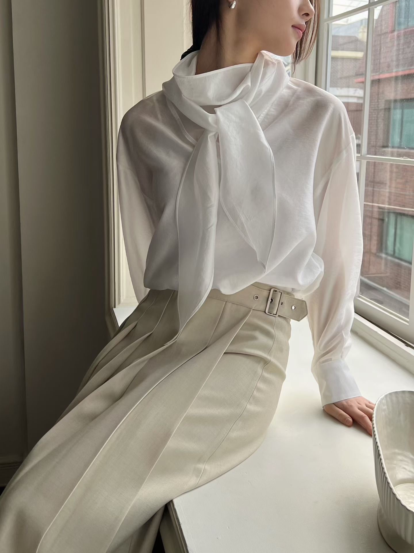 GT15 / Belted Pressed Pleats Skirt