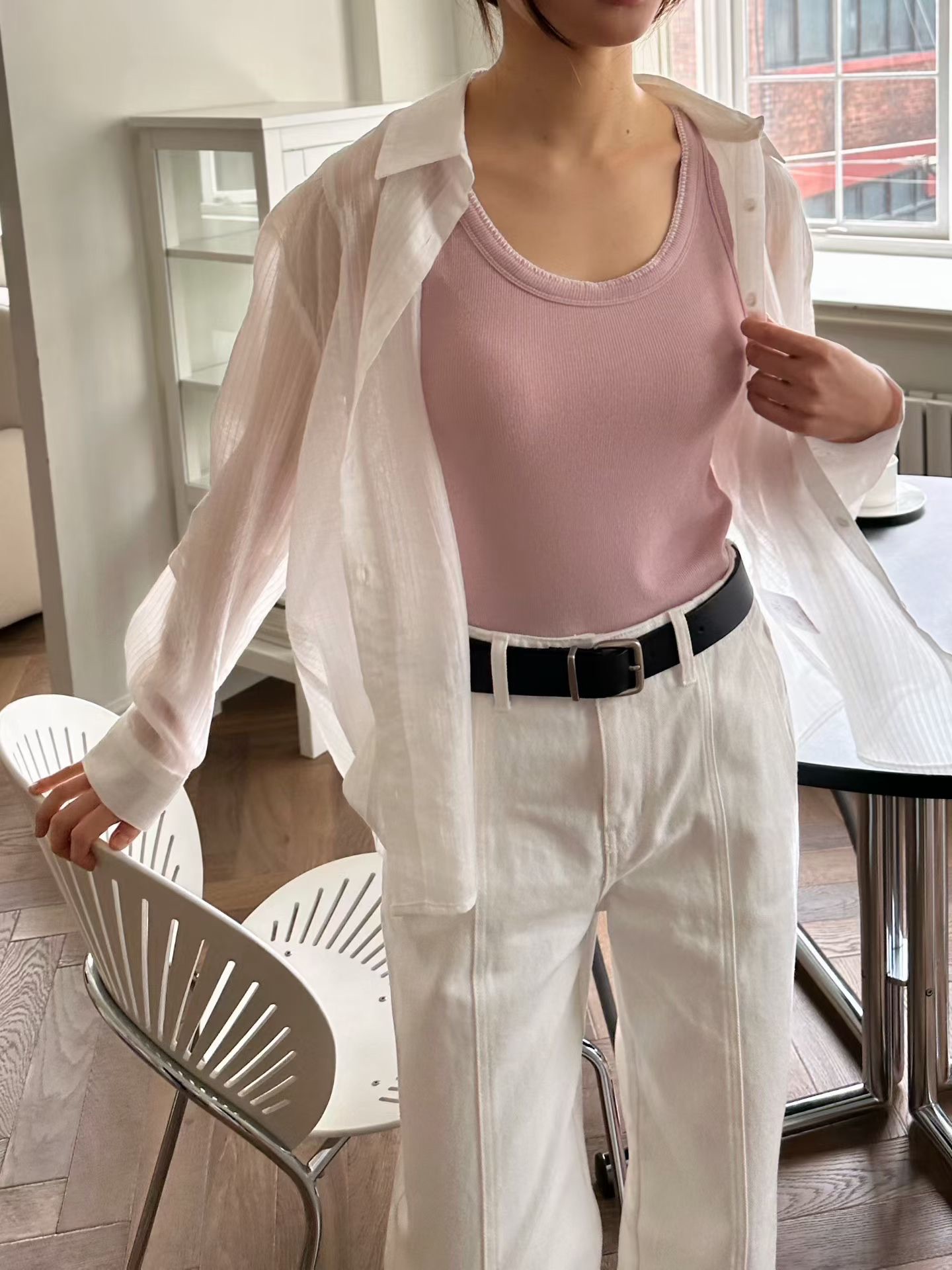 GT16 / Contrast Sewing Trims Tank Top