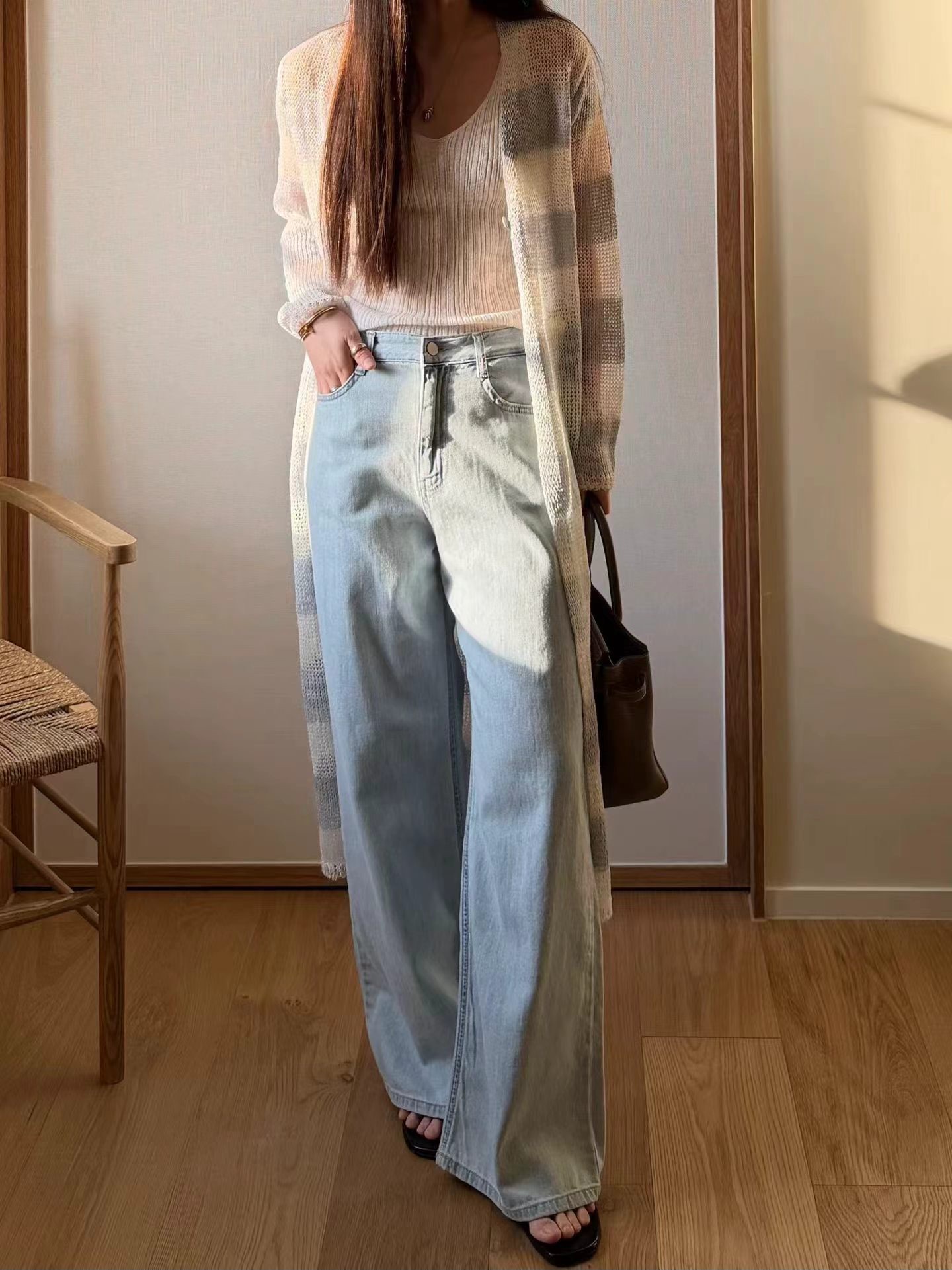 MU23 / POCKET FADED DENIM JEANS