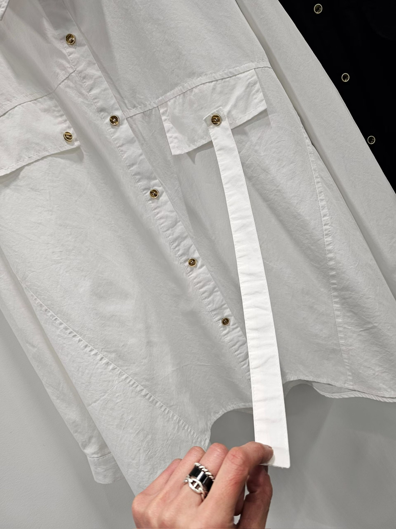 NY01 / Irregular Button Flap Detail Shirt