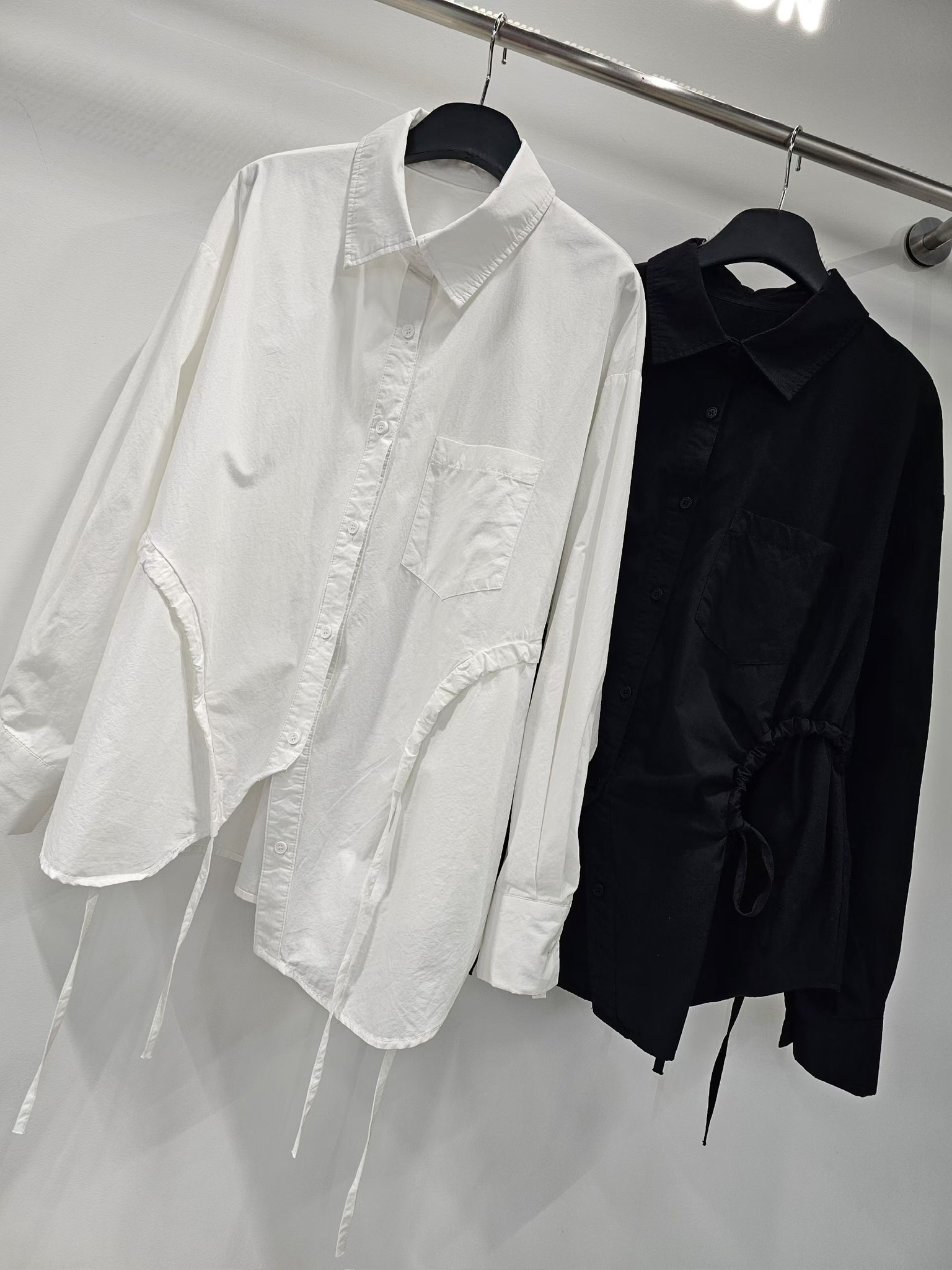 NY04 / Drawstring Detail Shirt