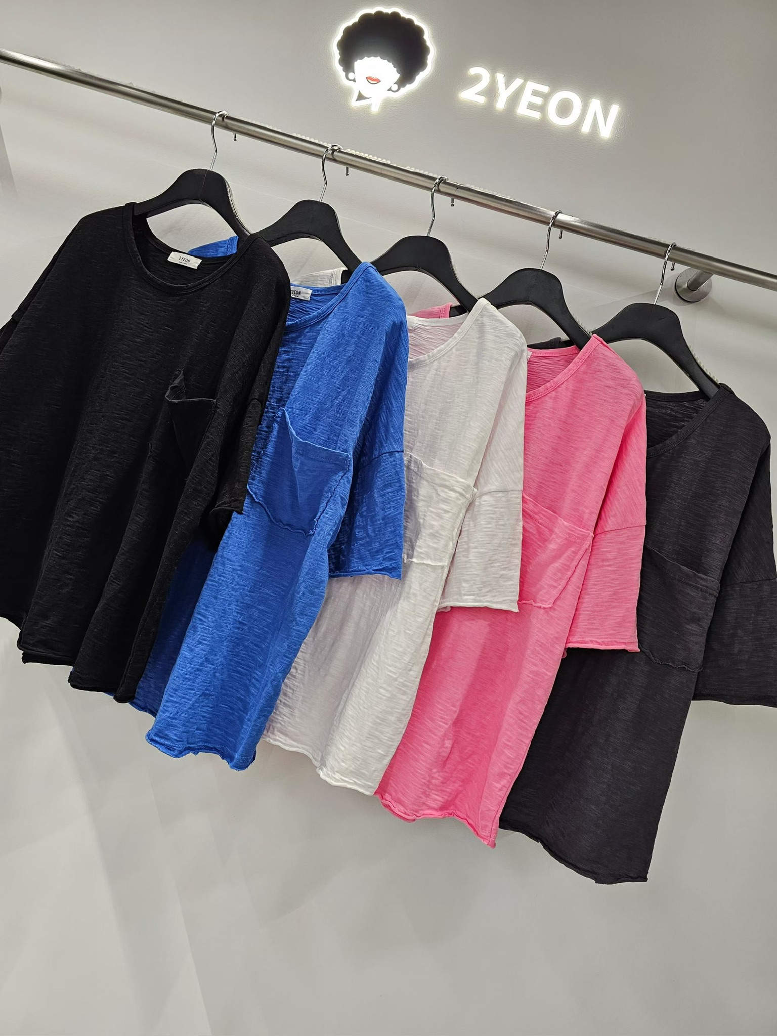 NY07 / Summer Cotton Pocket Tee