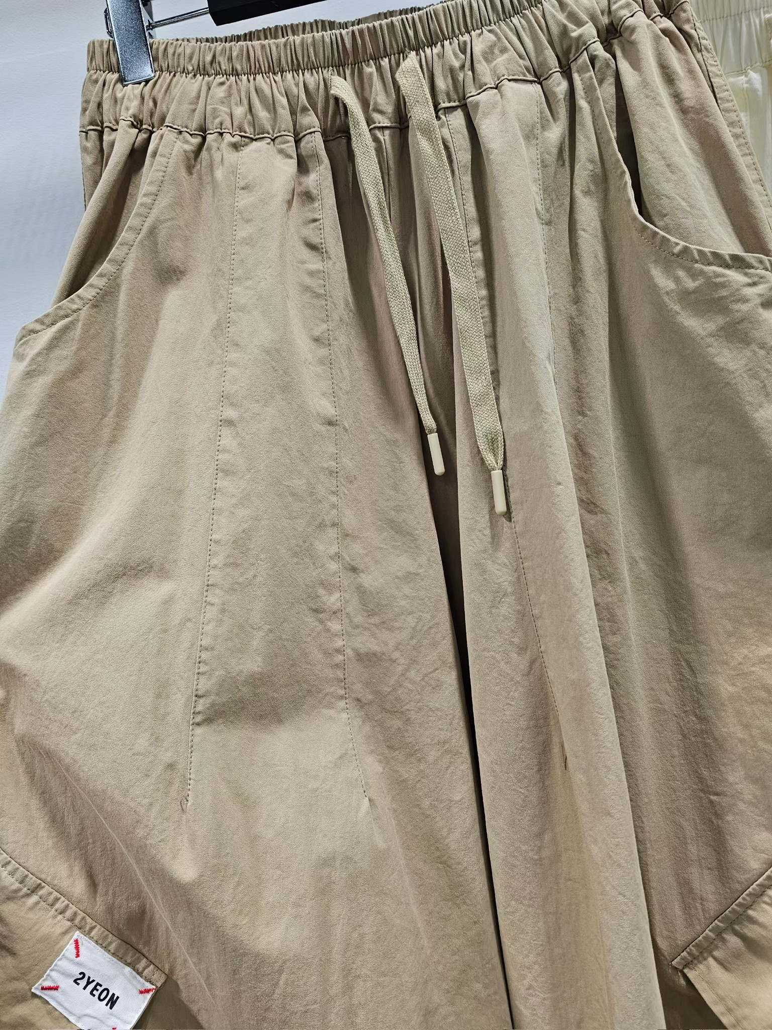 NY08 / Oversized Flap Pocket Wide-Leg Trousers