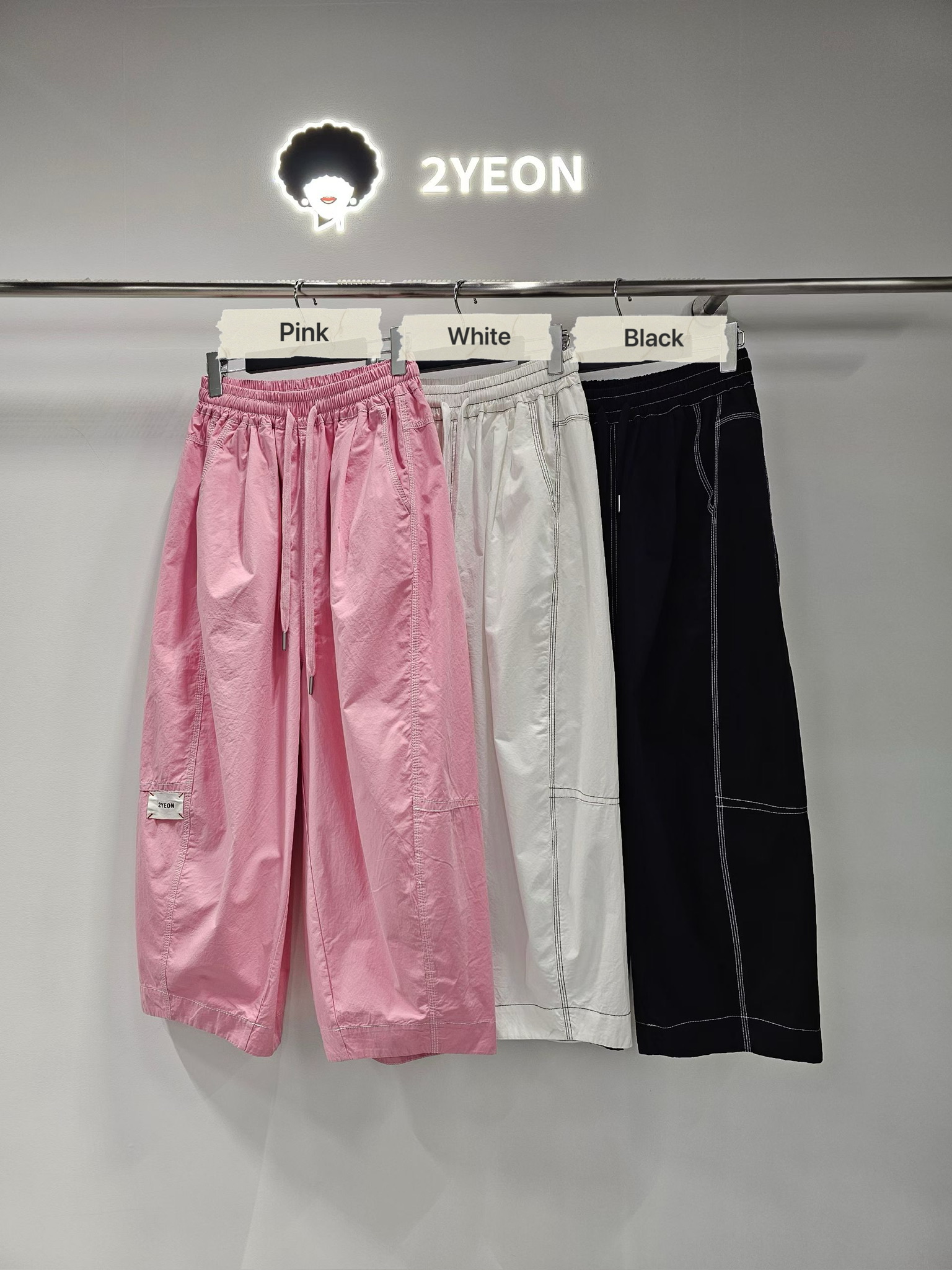 NY16 / Contrast Stitch Loose Fit Trousers