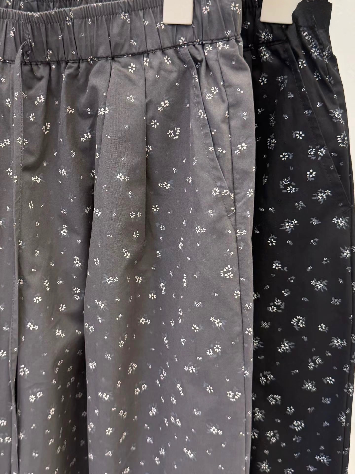 GA38 / ELASTIC WAISTBAND DITSY FLORAL PANTS