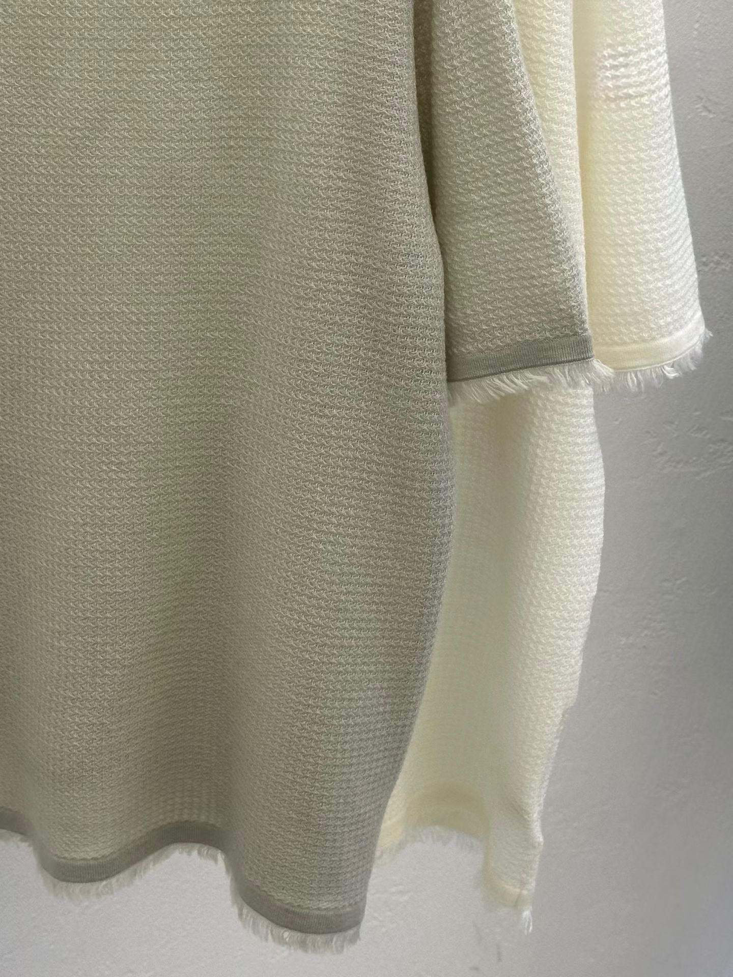GA40 / WAFFLE TEXTURED LIGHT KNIT BOXY TOP