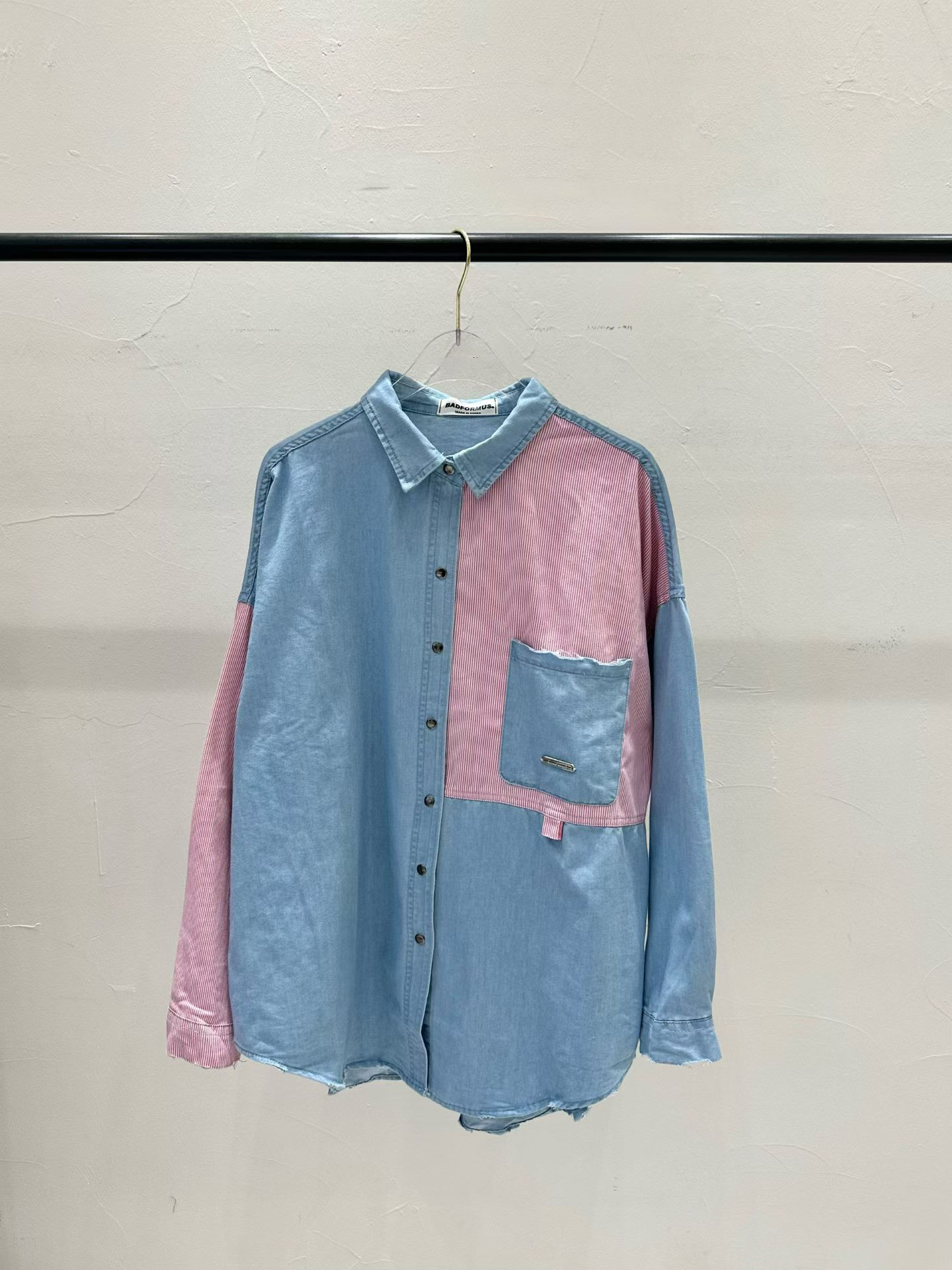 BF02 / Button Down Colour-block Shirt 