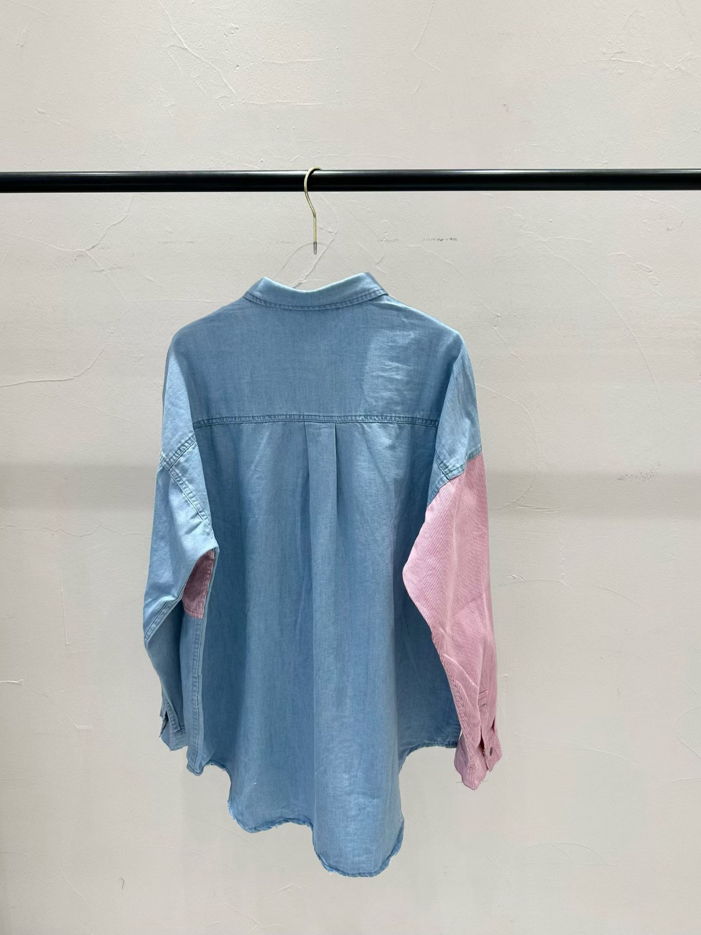 BF02 / Button Down Colour-block Shirt 