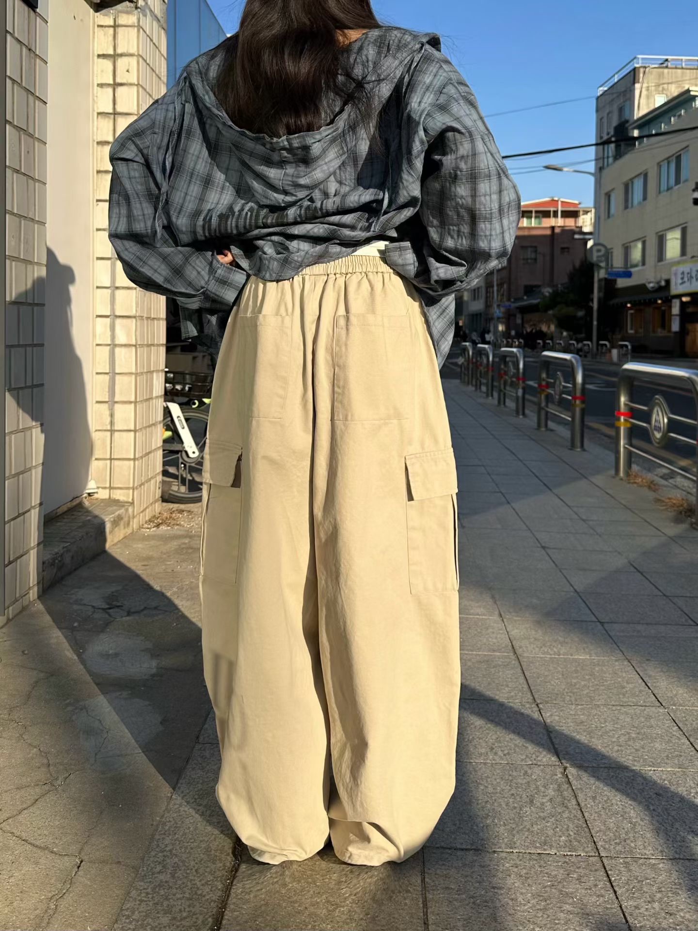 BF11 / Oversized Darted Trousers