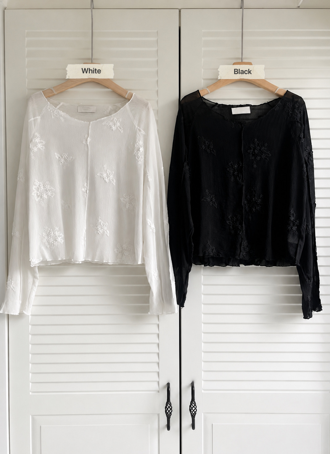 YQ24 / ROSETTE EMBROIDERED SHEER BLOUSE