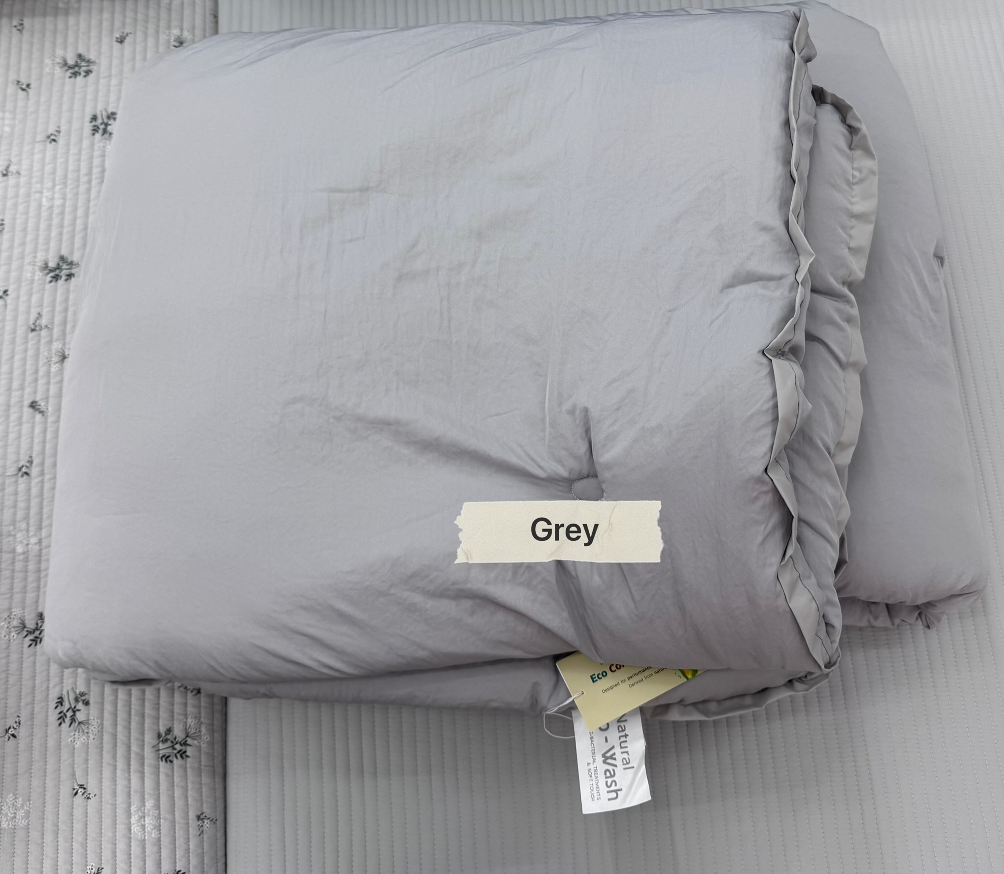 BK06 / 4 SEASON SERIES: Solid Tone Trim