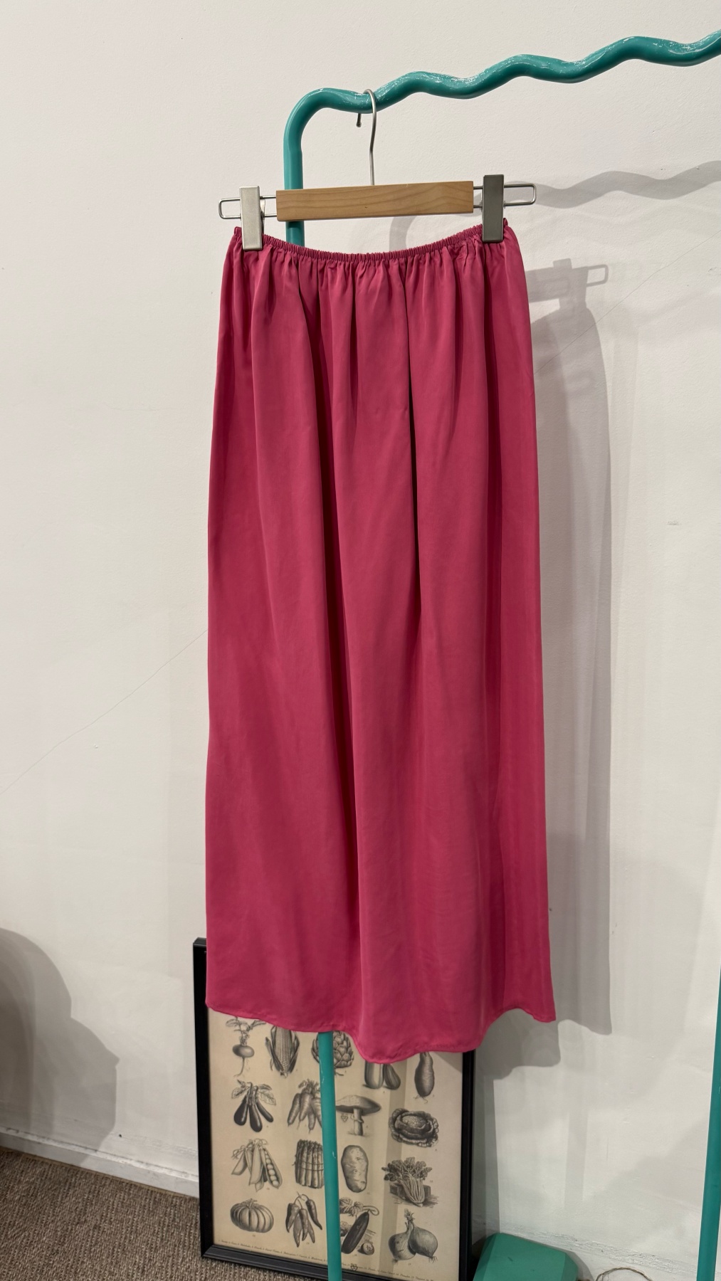 3601 / BANDED WAIST SILKY SKIRT