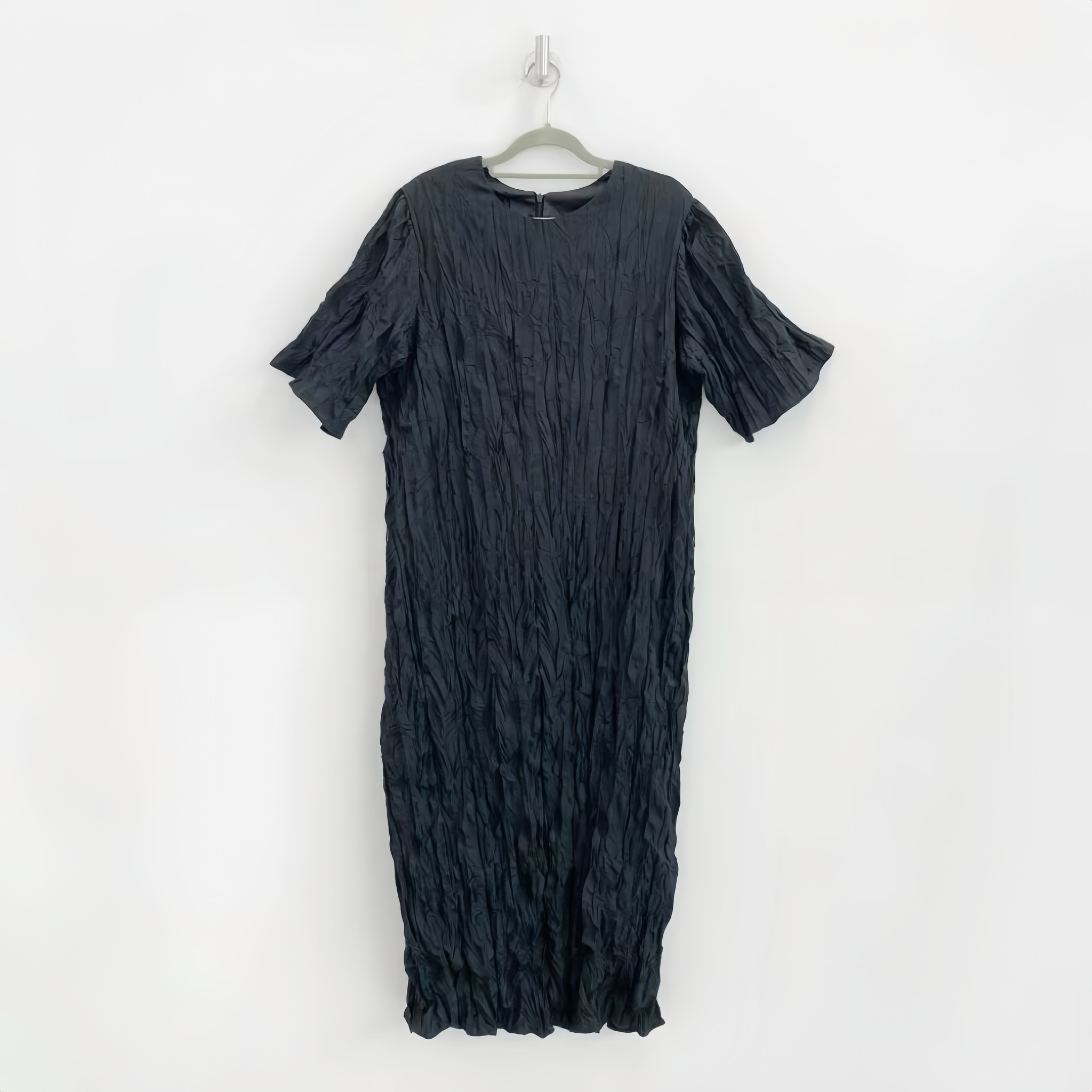 DOLLY CRINKLE EFFECT DRESS