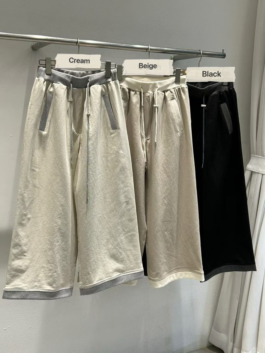 KR20 / Contrast Waistband Wide Leg Pants