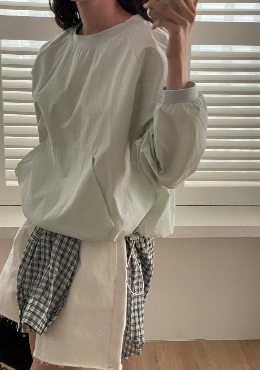 DORIT FRONT POCKET TOP