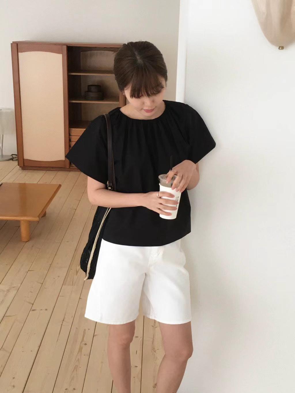 EDDIE SHIRRING COLLAR BLOUSE