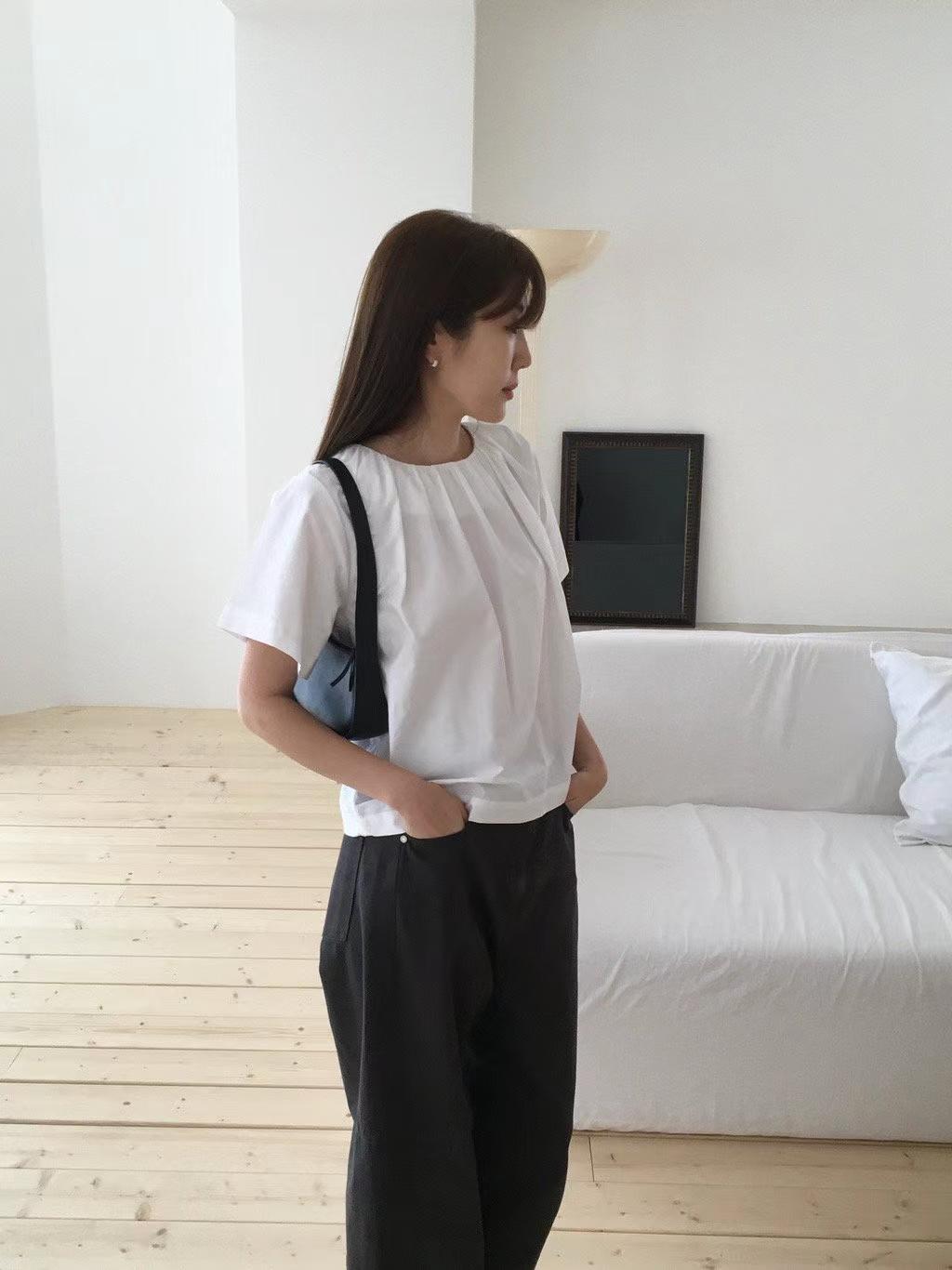 EDDIE SHIRRING COLLAR BLOUSE