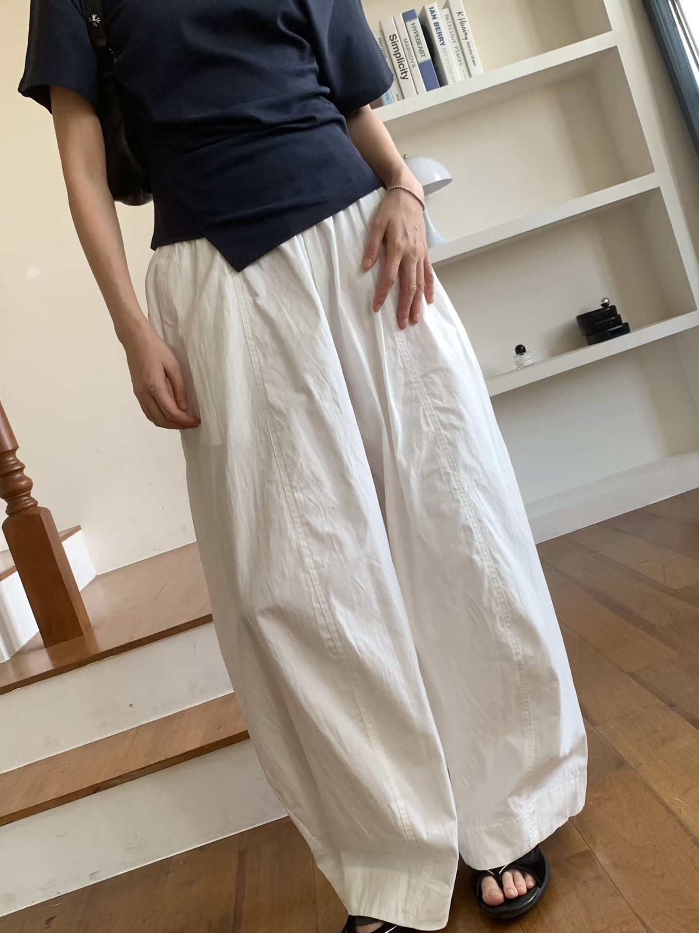PG28 / RUFFLE WAIST BAND BAGGY TROUSERS