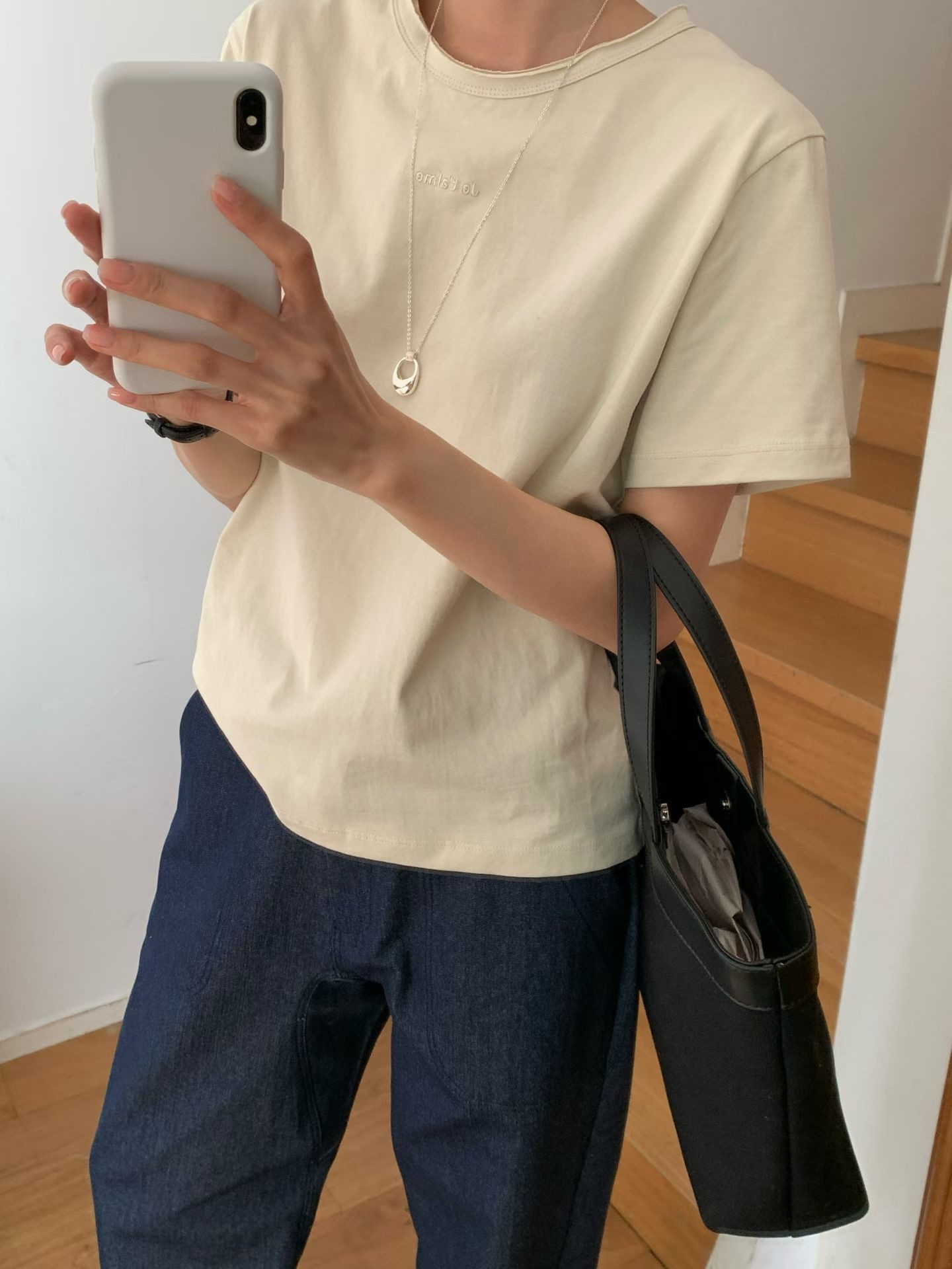 DWYN "JE'TAIME" EMBROIDERED TEE