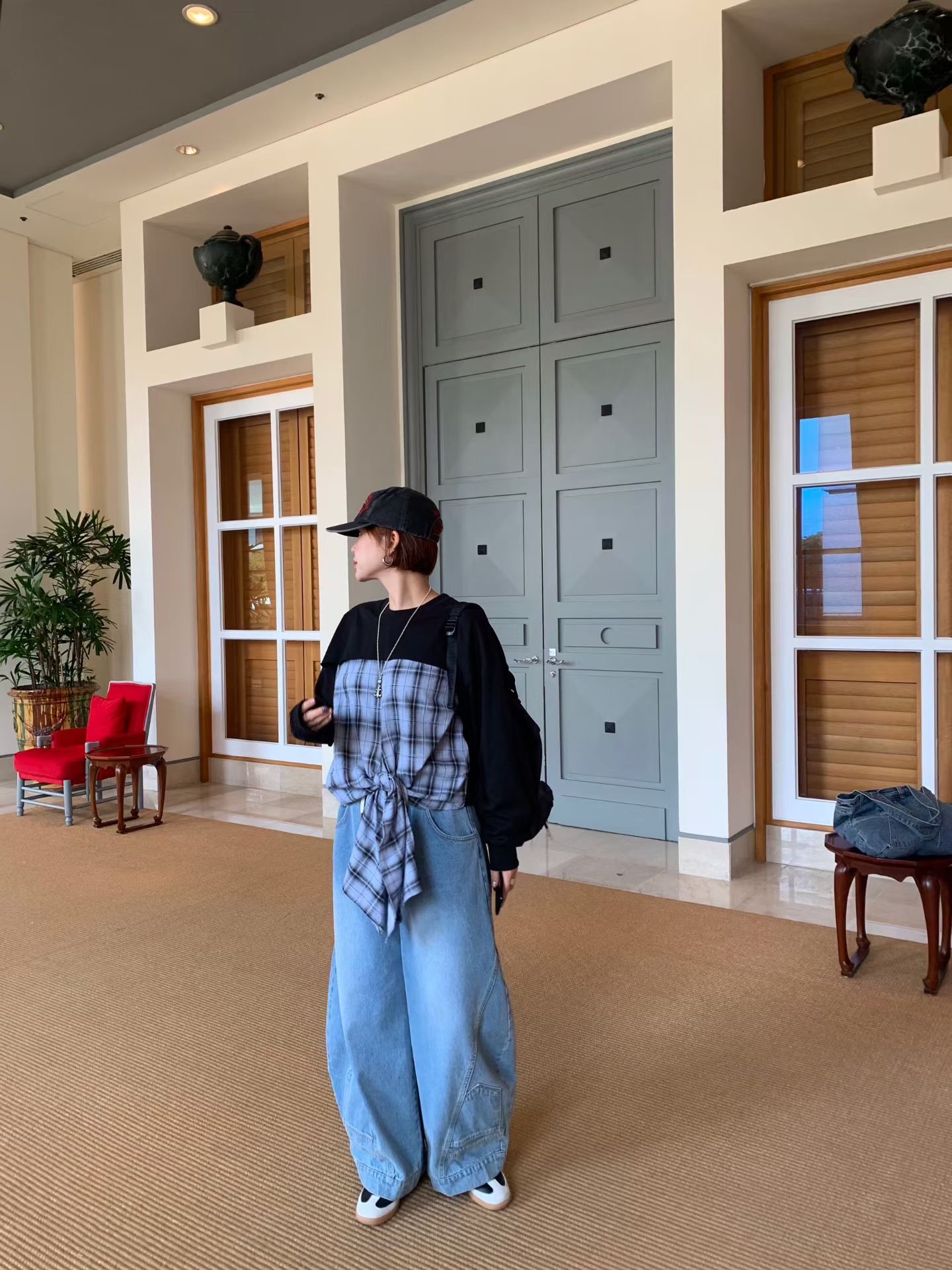 KL03 / LAYERED PLAID TOP WITH FRONT-TIE DETAIL