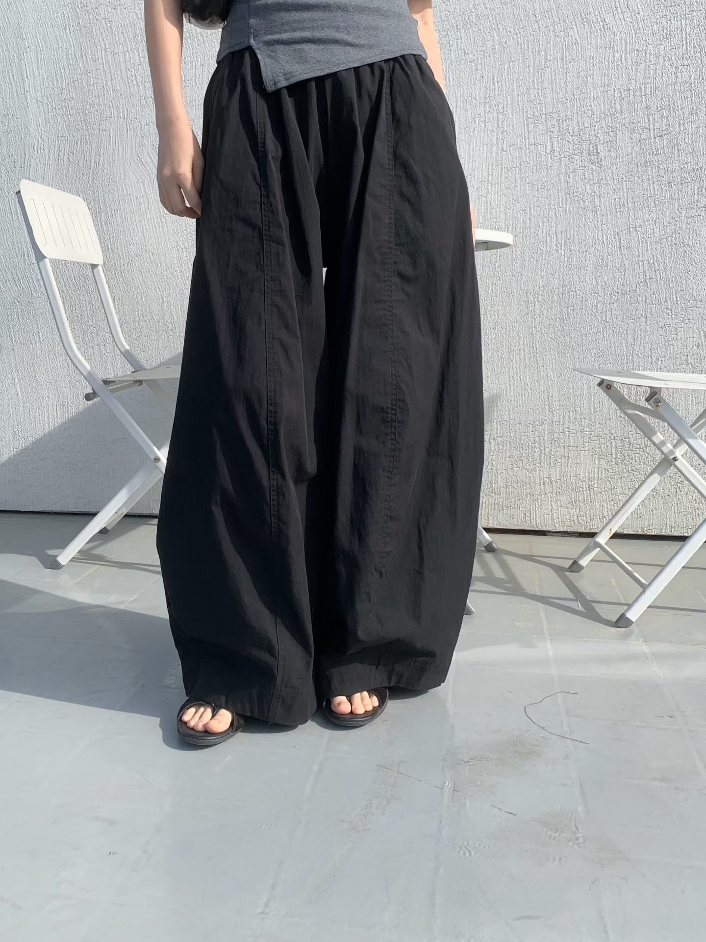 PG28 / RUFFLE WAIST BAND BAGGY TROUSERS