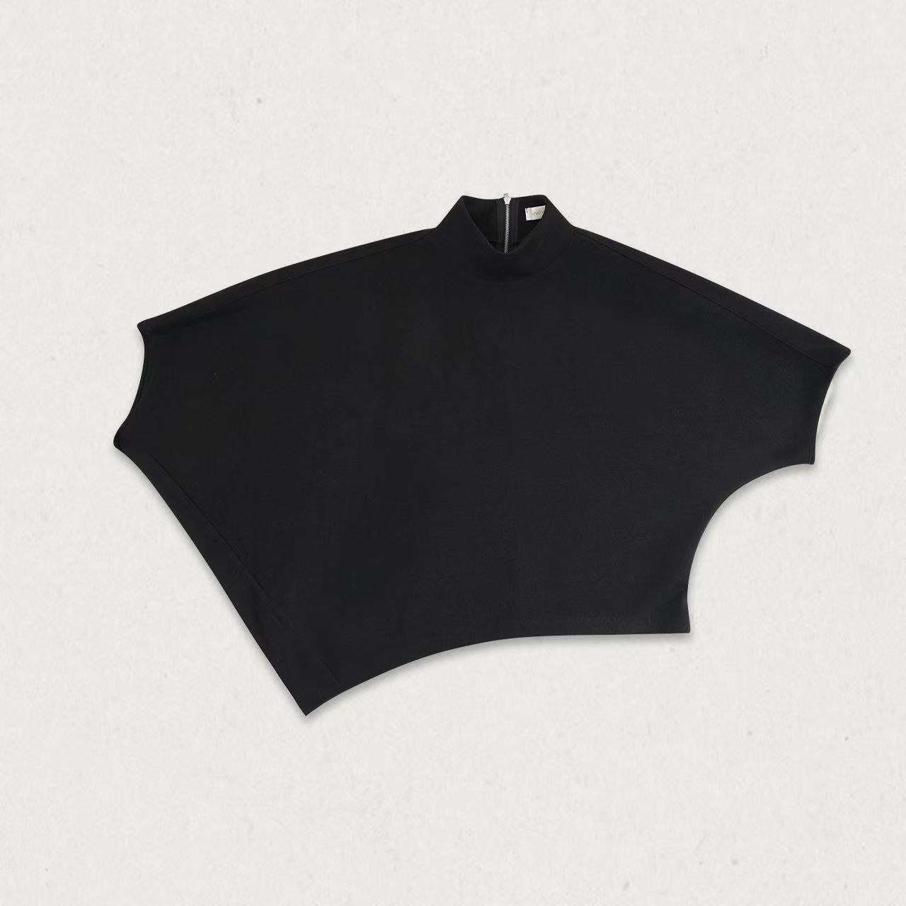 4301 / HIGH NECK ZIP DETAIL TOP