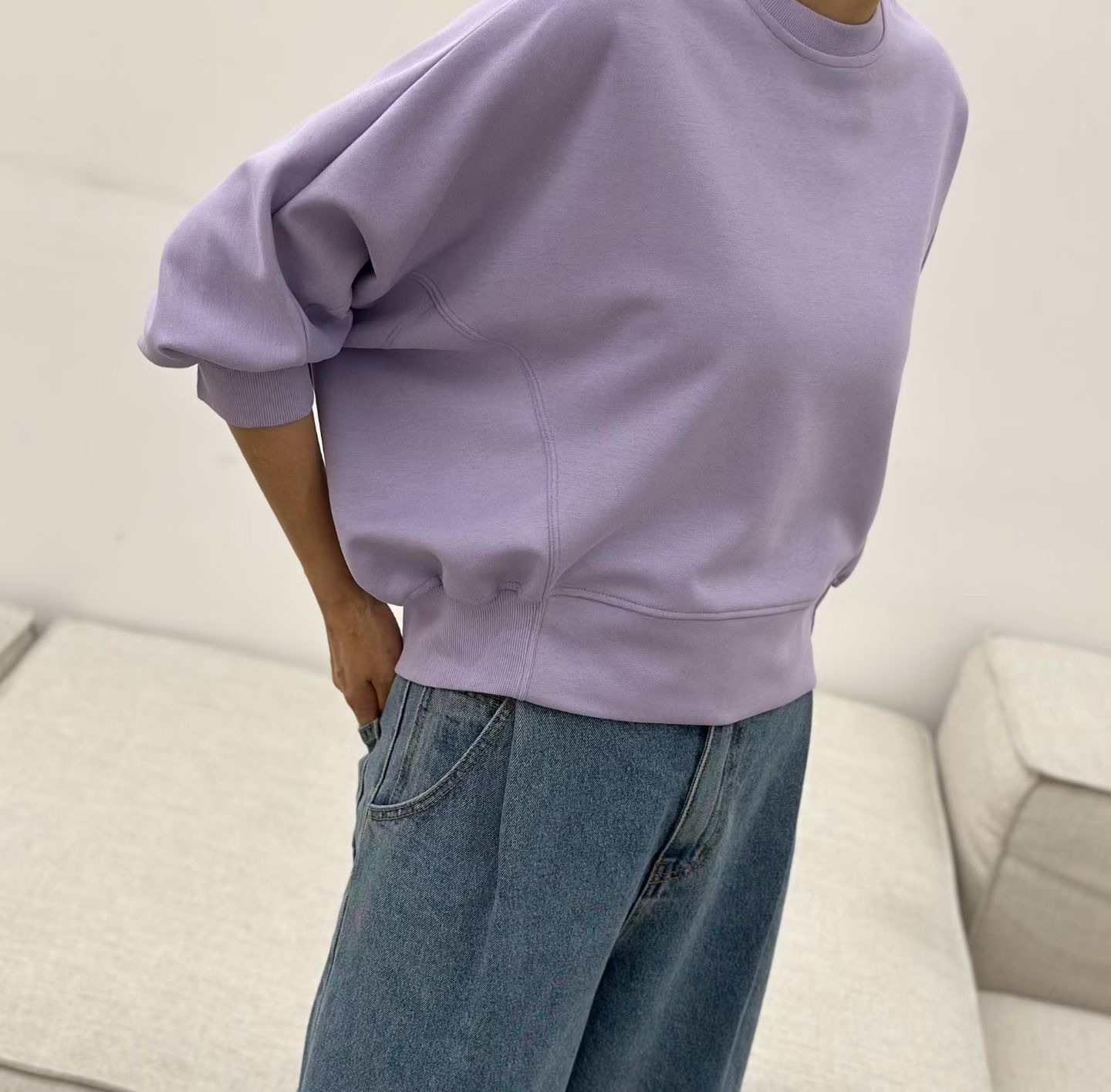 LE18 / RELAXED PUFF SLEEVE SWEAT TOP