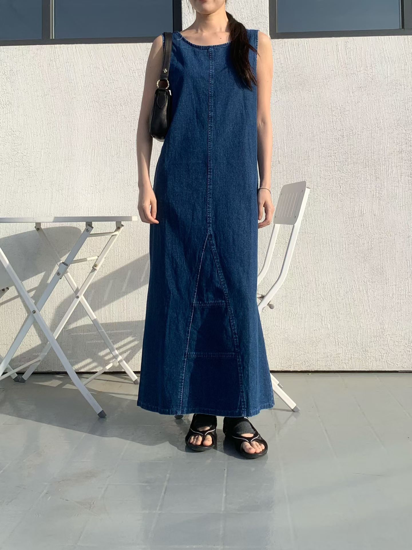 PG27 / SLEEVELESS POCKET DENIM DRESS
