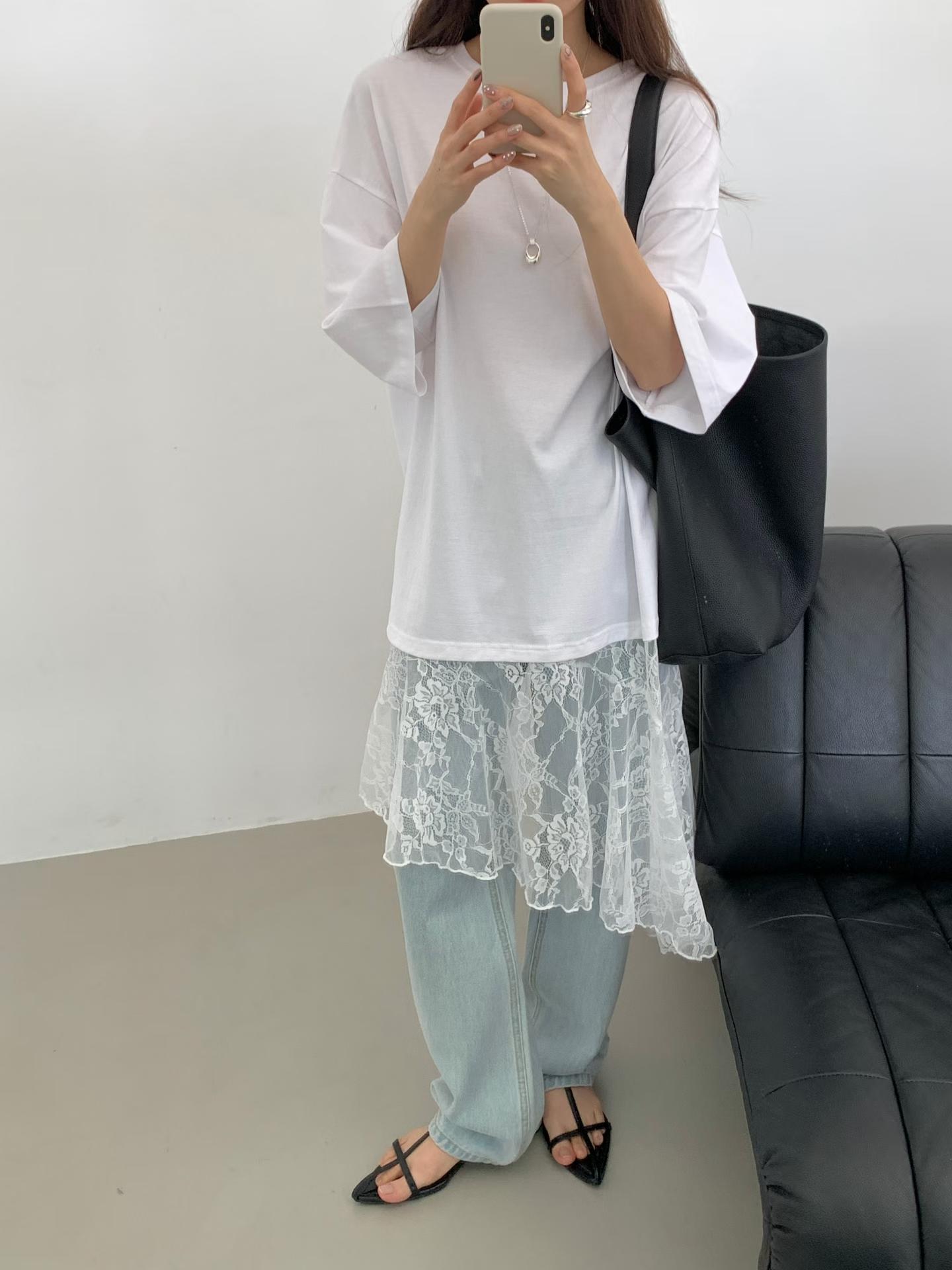 EMMY LACE HEM OVERSIZED TEE