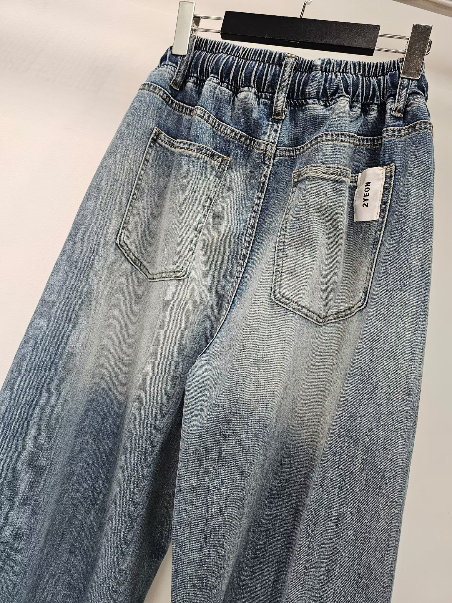 YY18 / WASHED TONE SEGMENTED LOOSE FIT TROUSERS