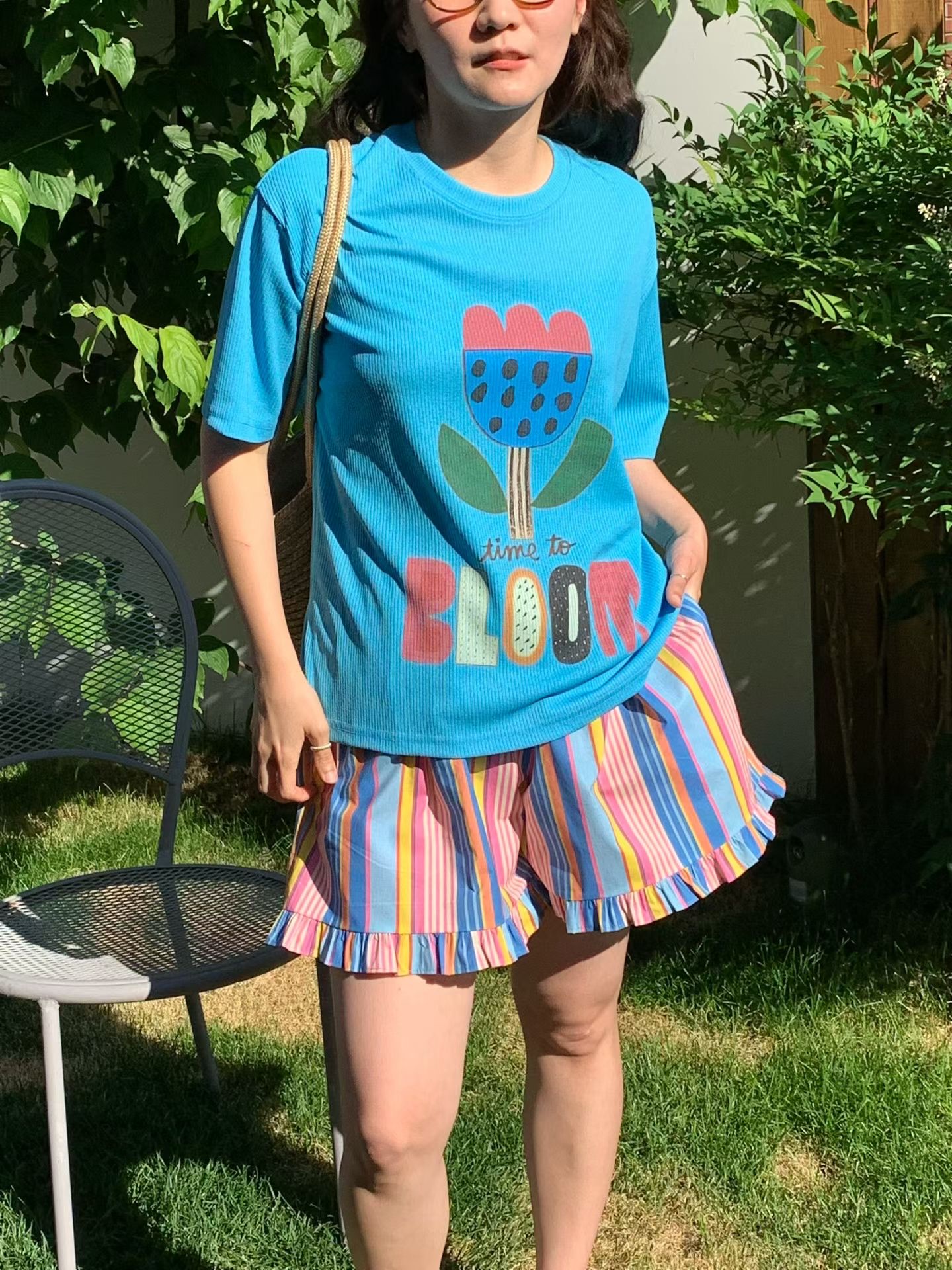 RT16 / "TIME TO BLOOM" FLOWER TEE
