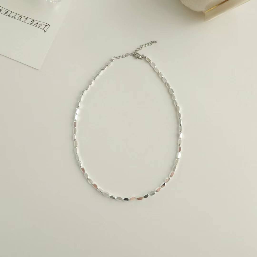 Barsa chrome beads necklace