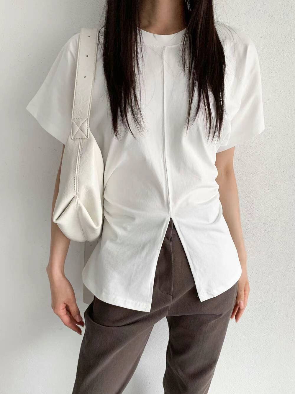 DUTTON FRONT SLIT CINCH WAIST TEE