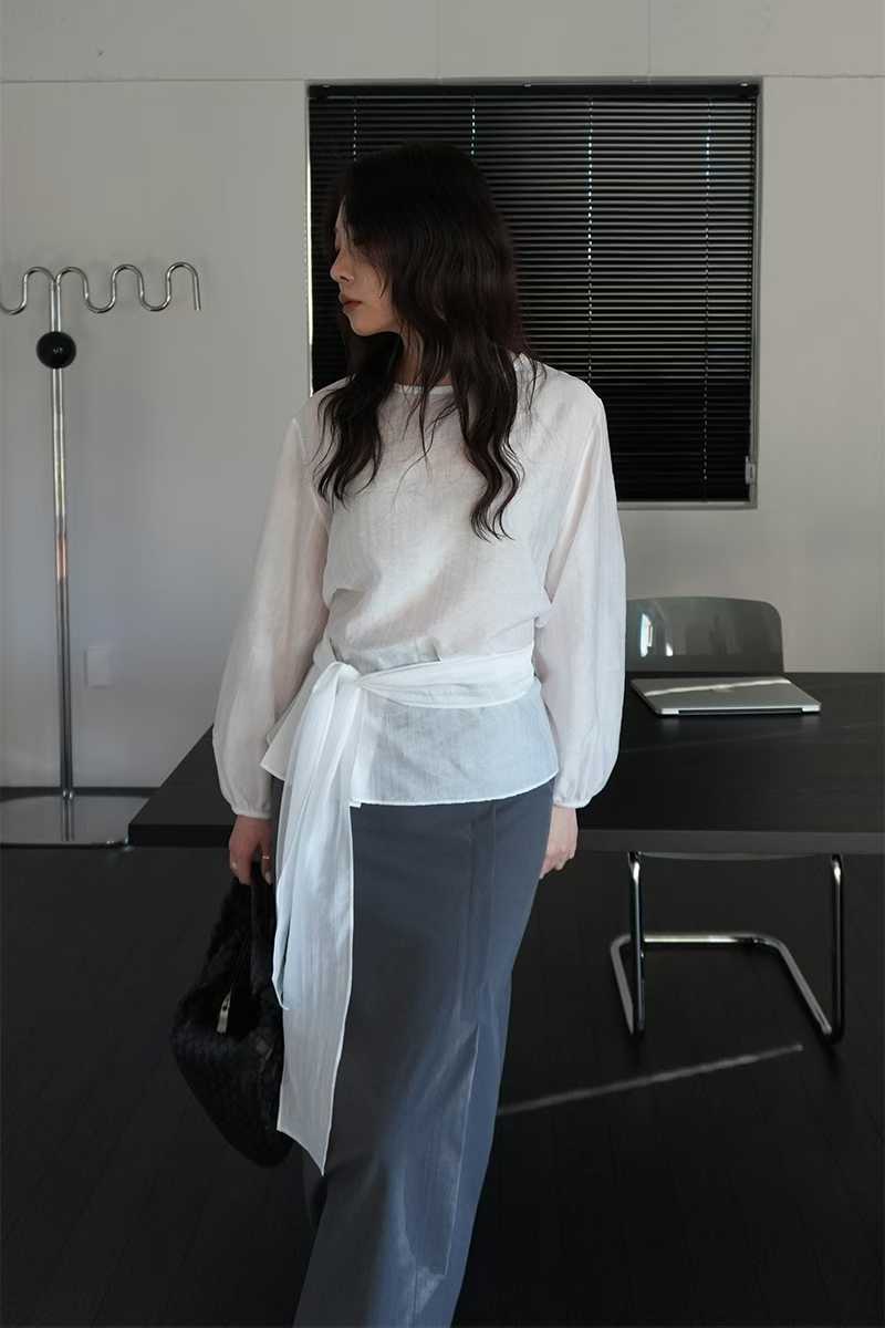 EASTON MULTI TIE BLOUSE