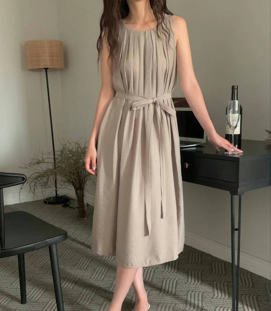 DELAINEY PLEATED FRONT SLEEVELESS DRESS