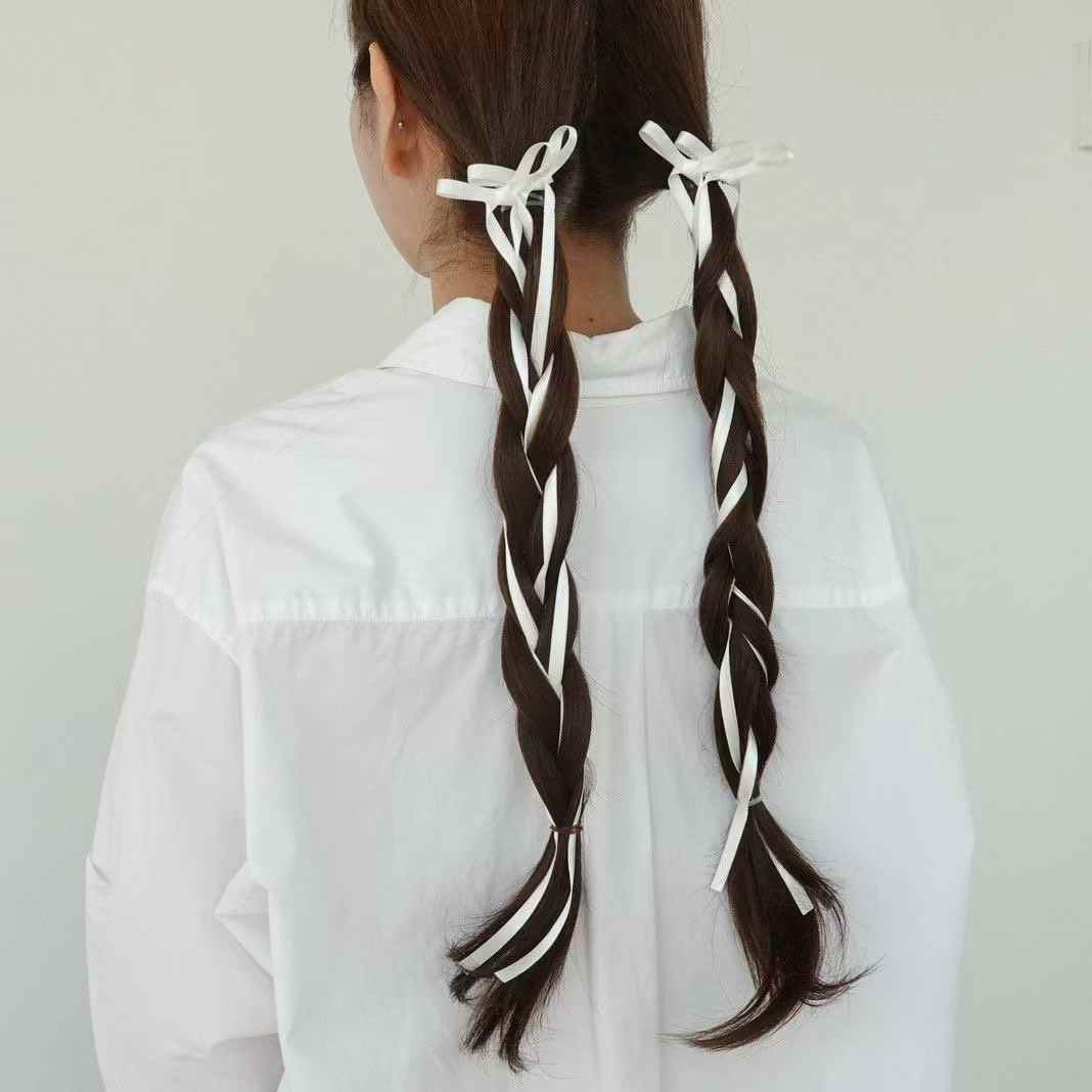 CARMEN LONG RIBBON BOW CLIP