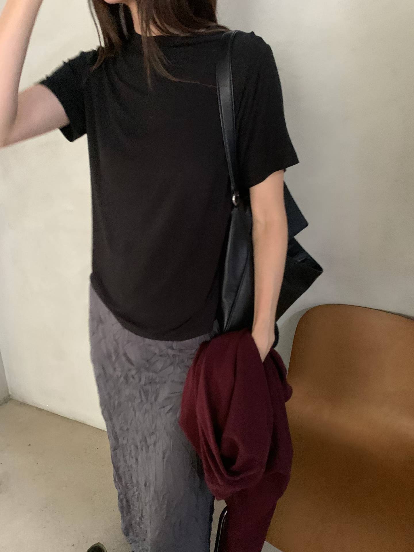 FINLEY SIDE RUCH HIGH COLLAR TEE