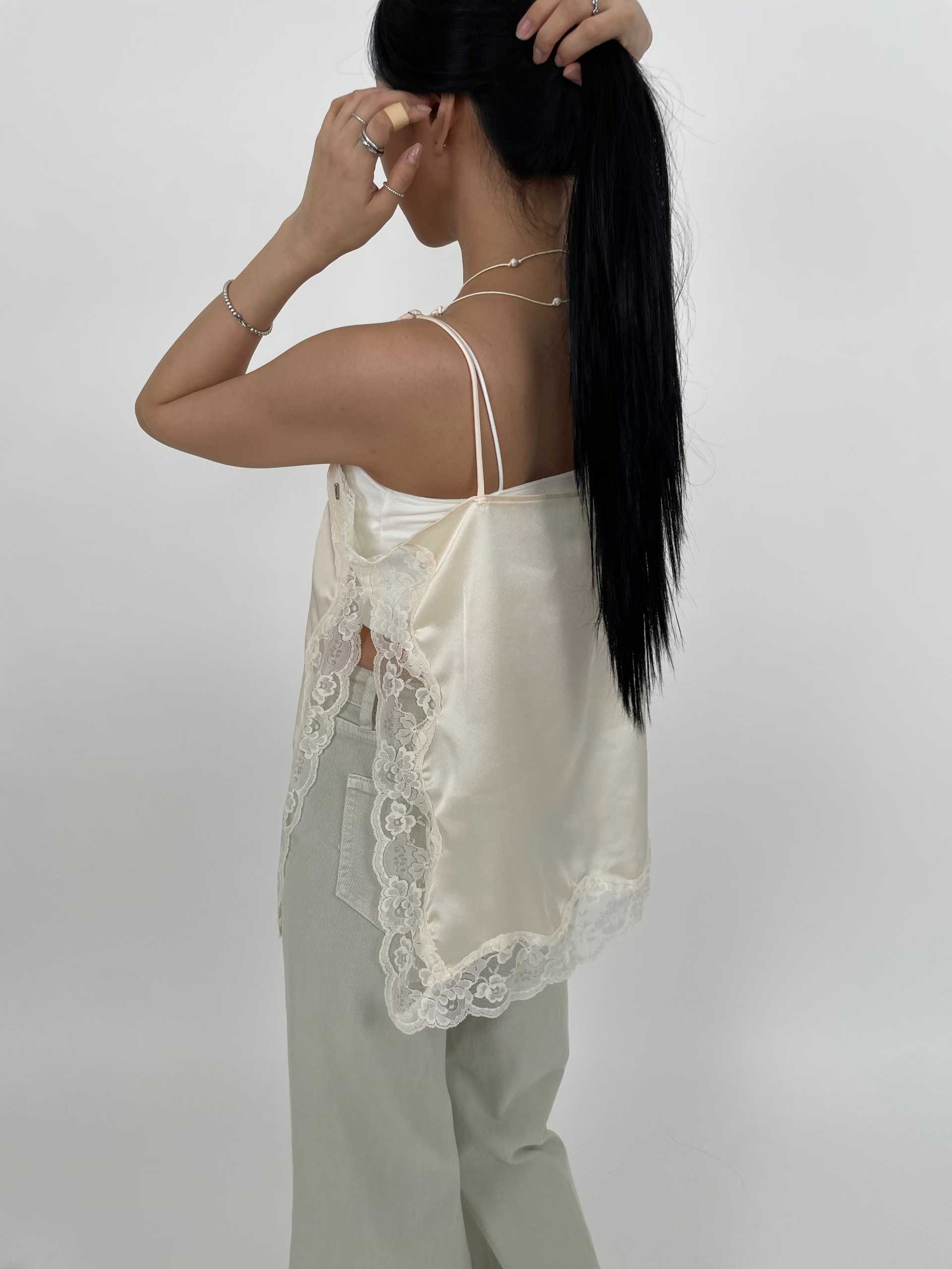 EMERY OPEN SIDE LACE CAMISOLE