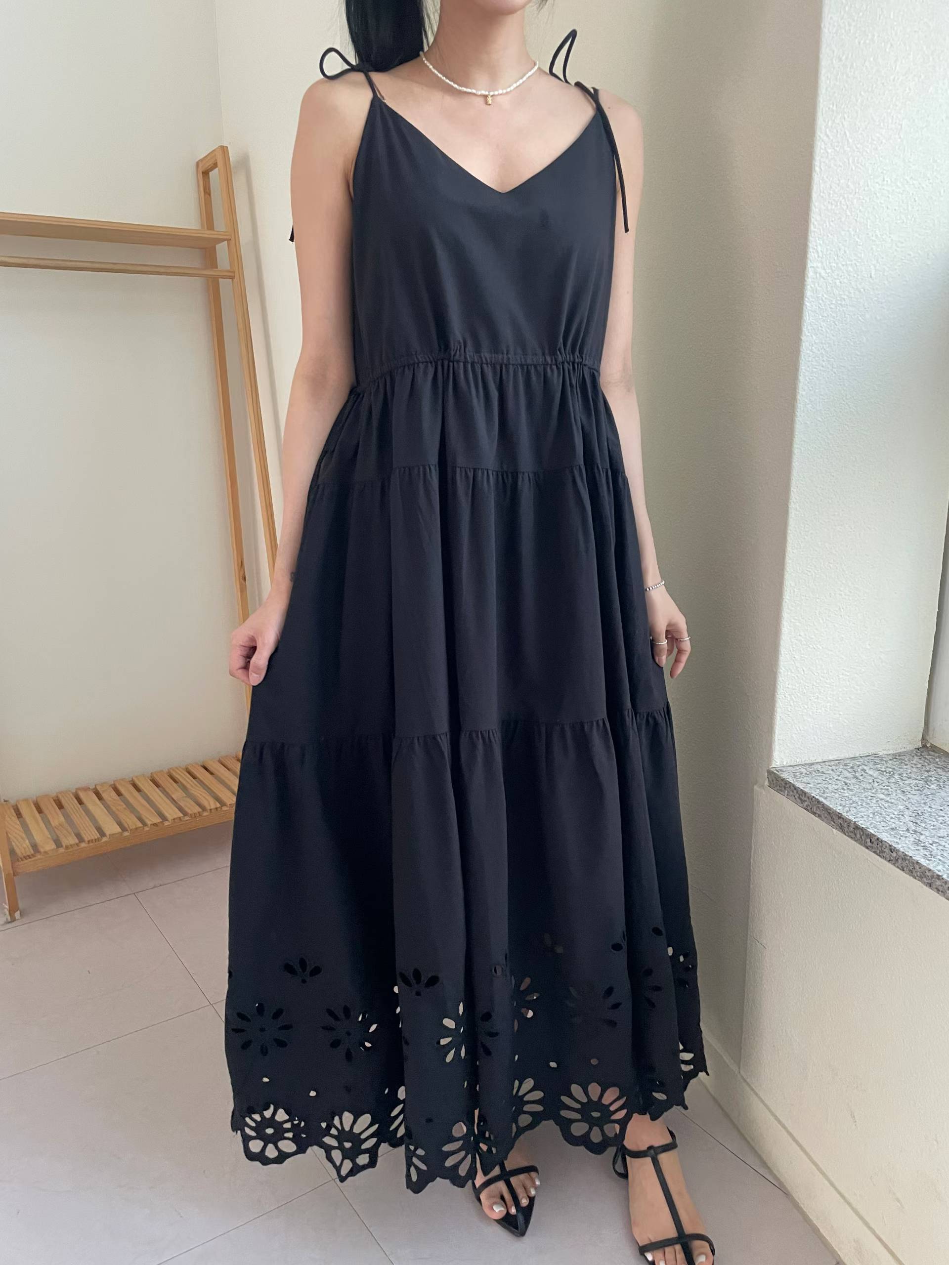 ELENI EYELET HEM SUMMER DRESS