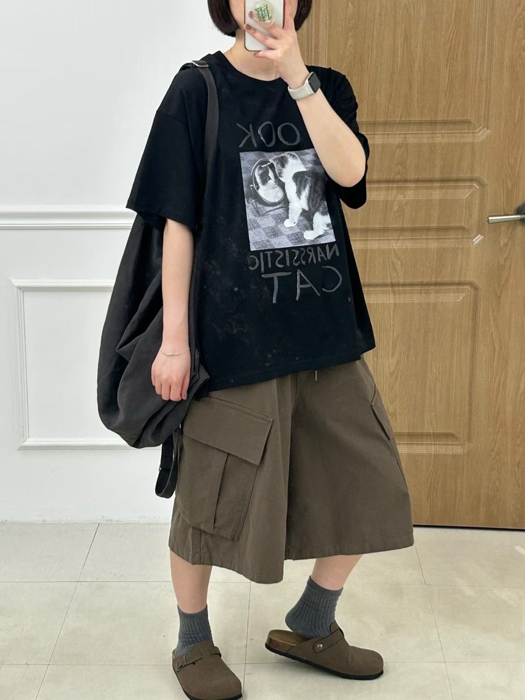 KL13 / LOOK NARSSISTIC CAT GRAPHIC TEE