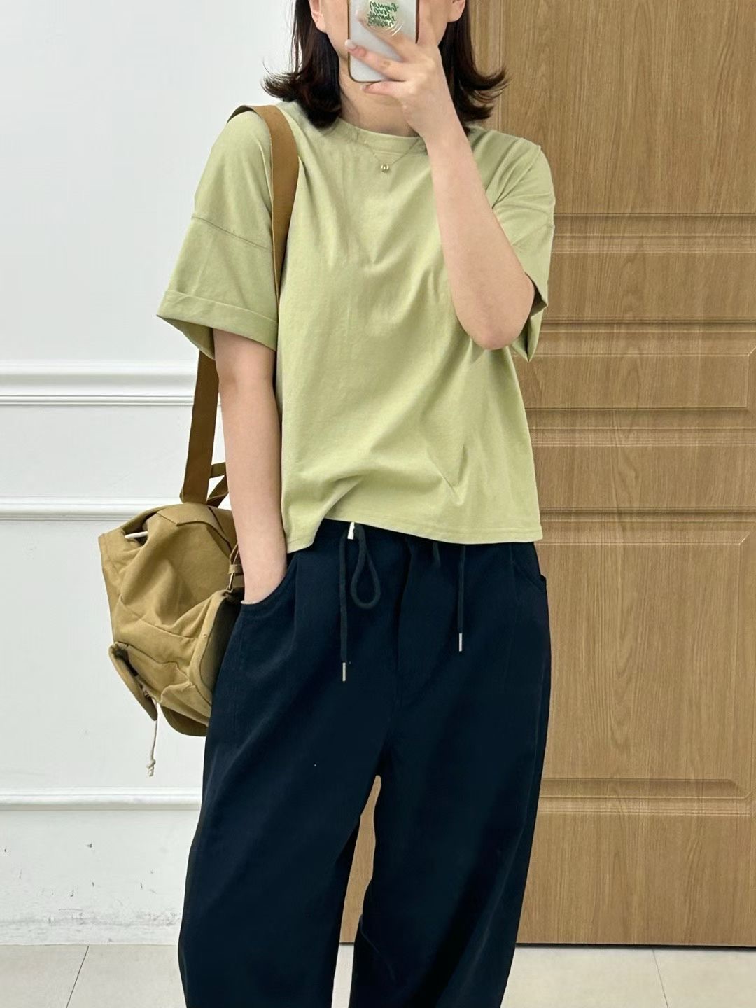 KR10 / MINIMAL ROLLED SLEEVES T-SHIRT