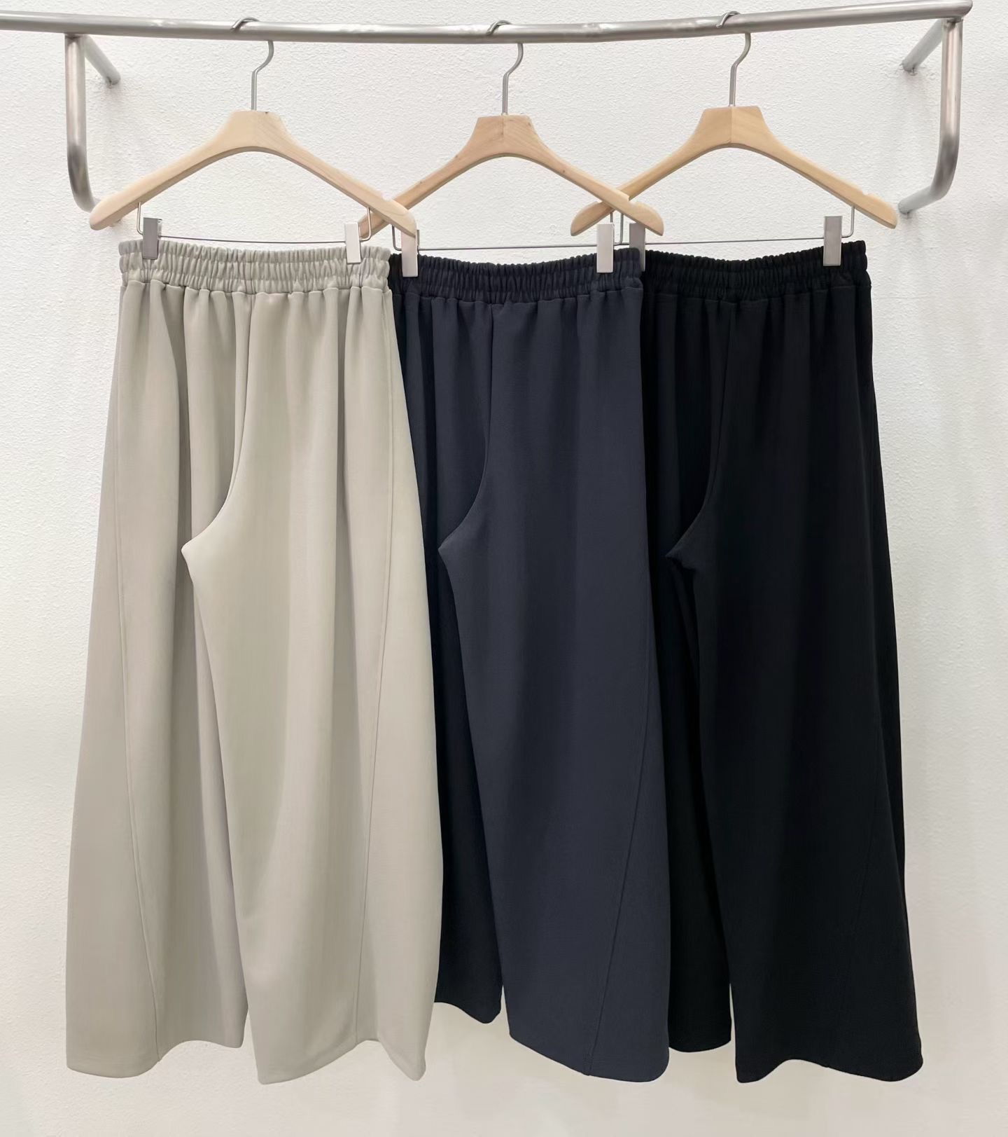 LE10 / BANDED WAIST RELAX FIT TROUSERS