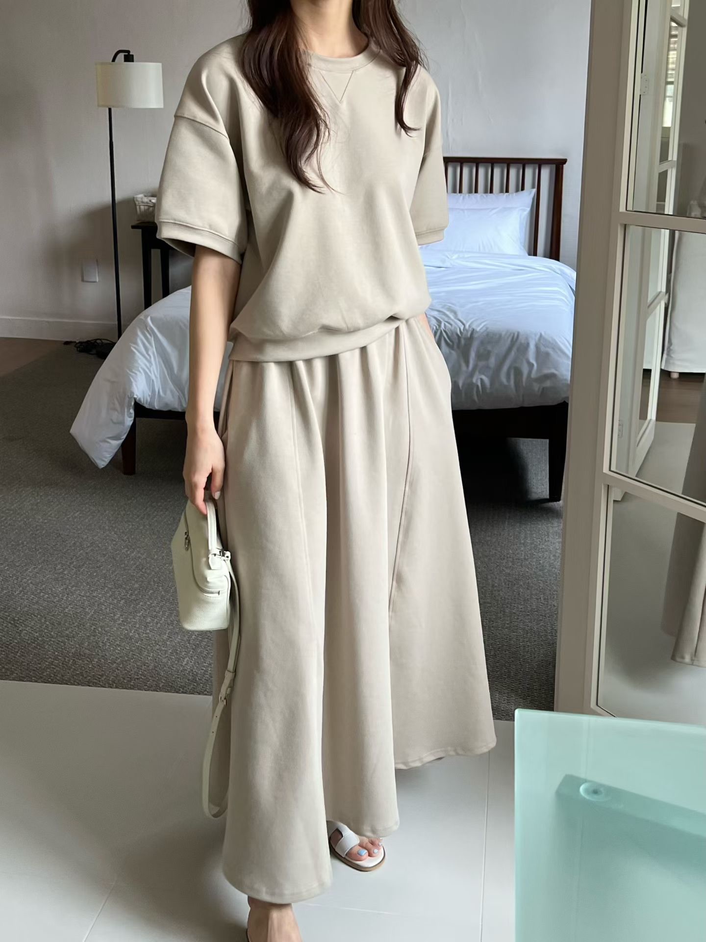 FG26 / SHORT SLEEVES PULLOVER WITH POCKET SKIRT SET