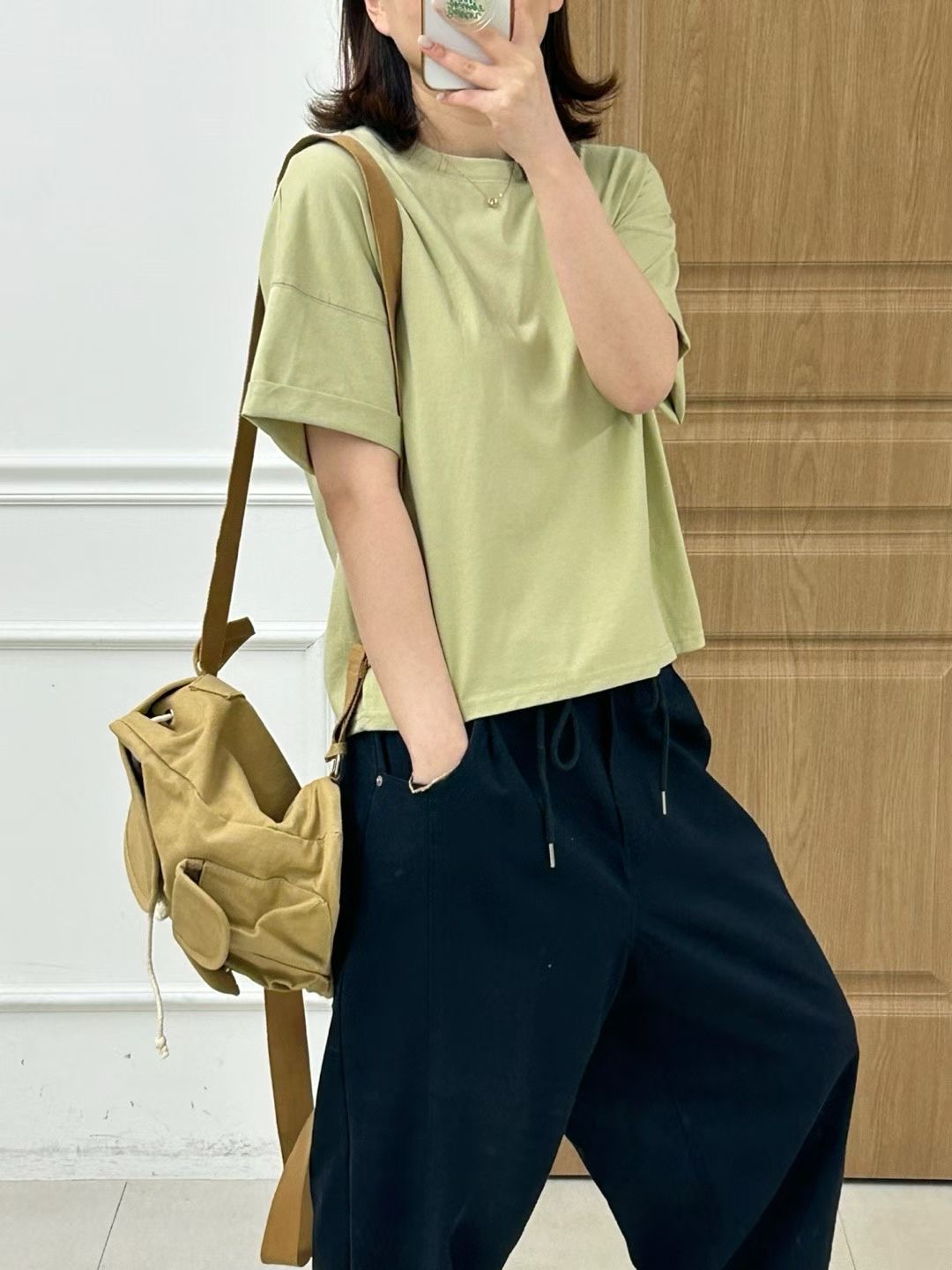 KR10 / MINIMAL ROLLED SLEEVES T-SHIRT