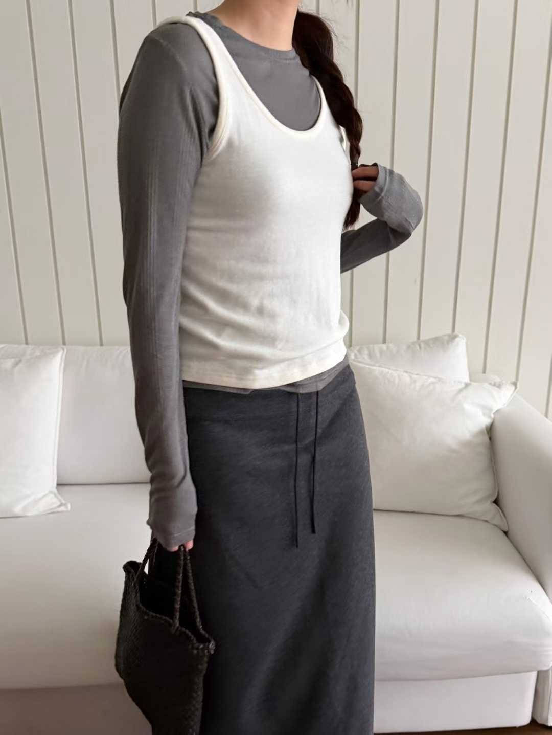 DAYANNA RIBBED LONG SLEEVES TEE