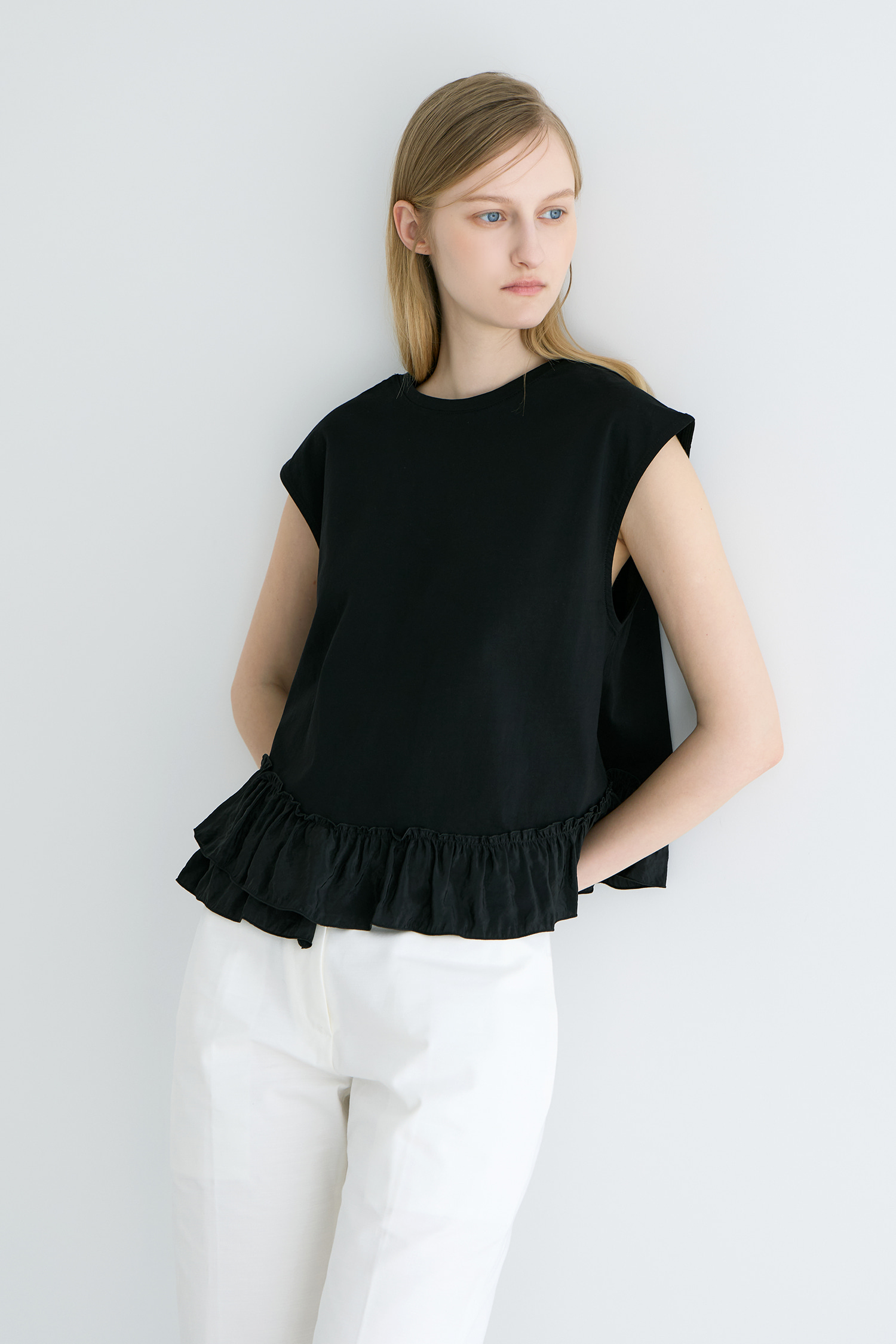 WW28 / RV FRILL CAP SLEEVES TEE