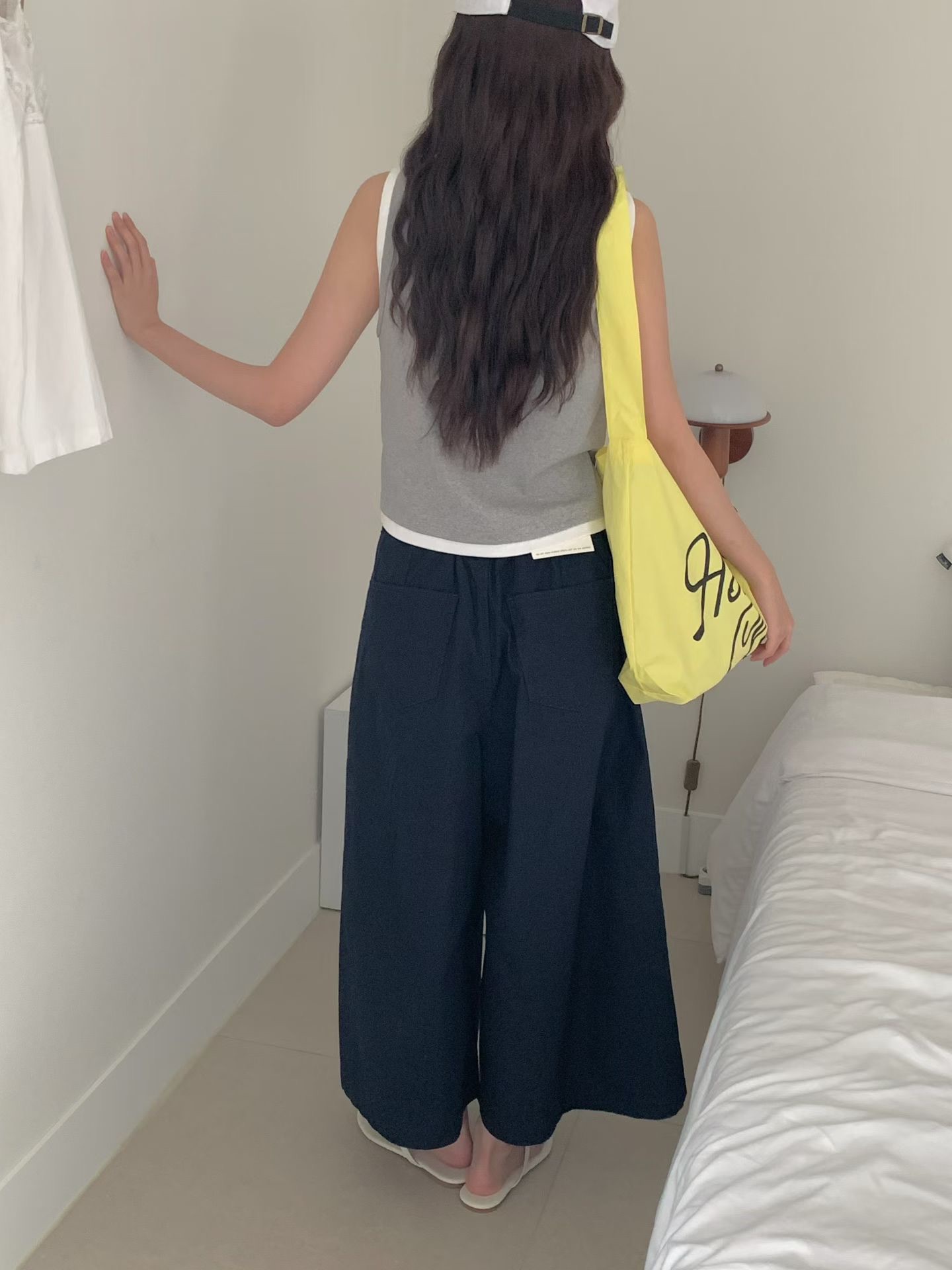 940426 / ELASTIC BAND POCKET DART CULOTTES