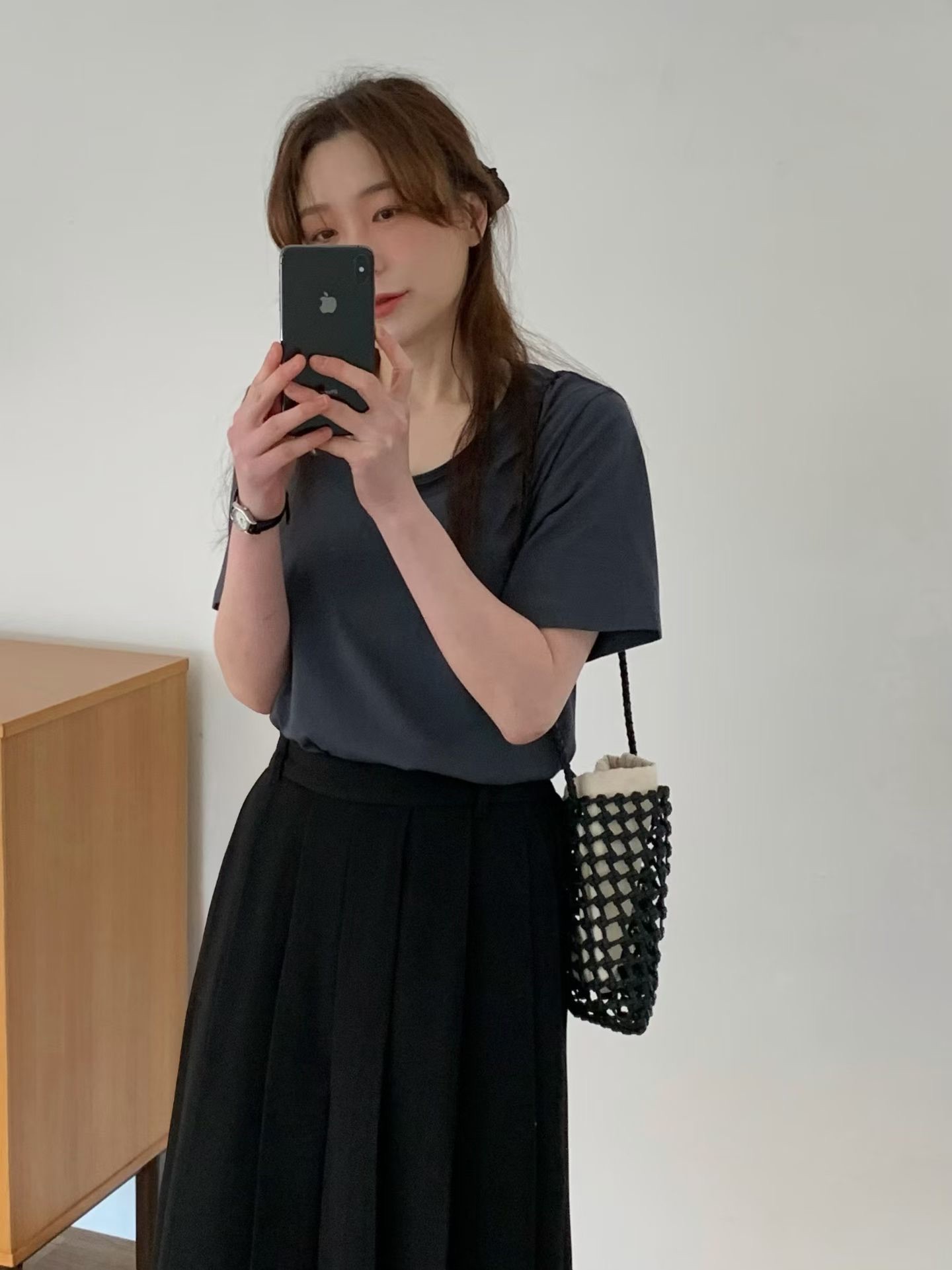 JU05 / ROUND NECKLINE COTTON TEE